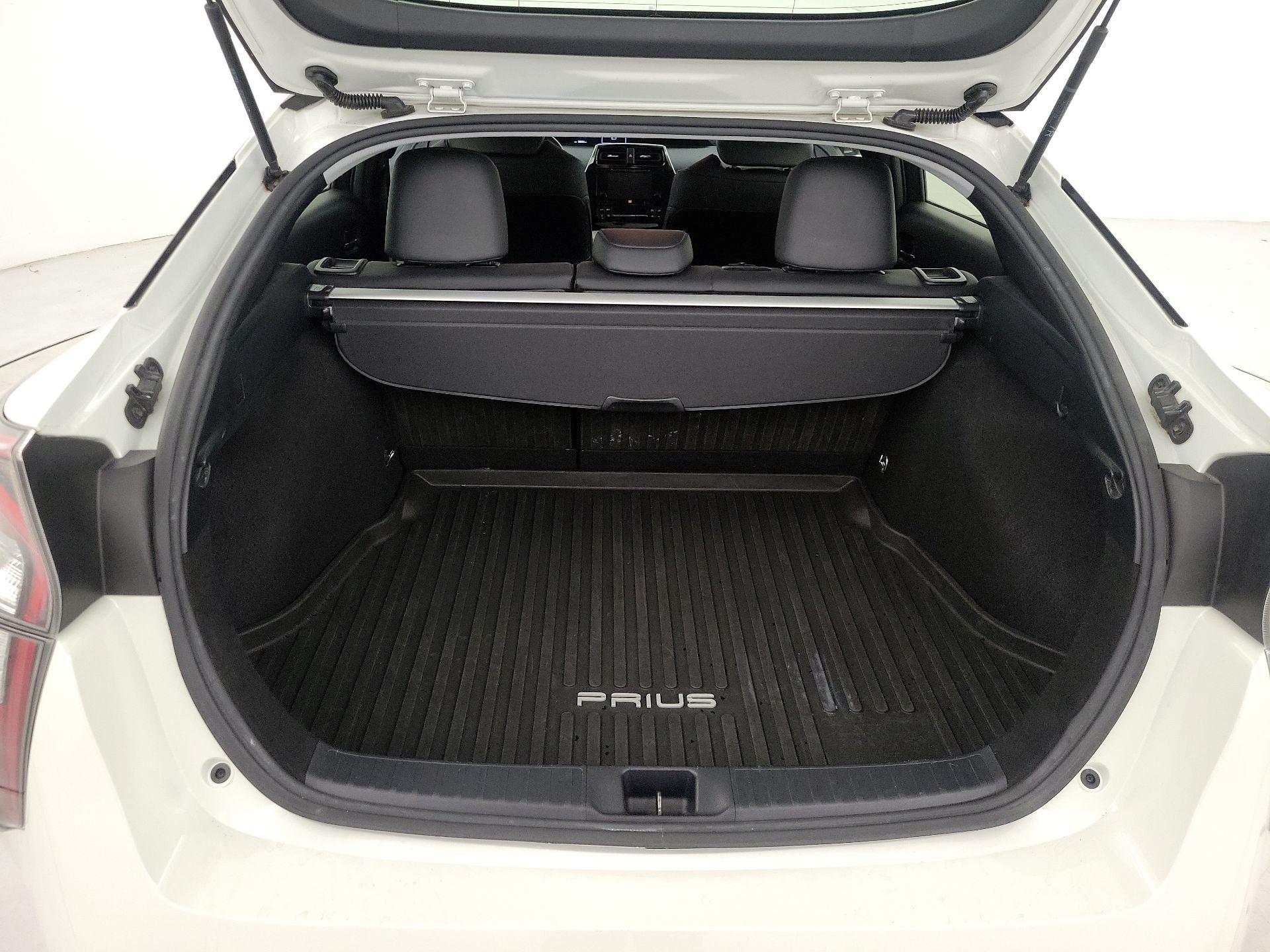 Thumbnail: 2016 Toyota Prius - 19