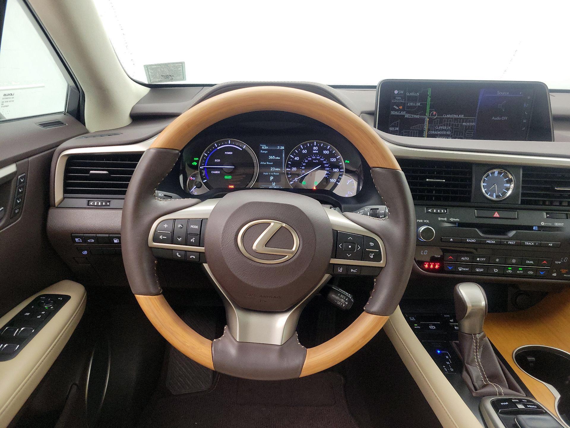 Thumbnail: 2019 Lexus RX - 10