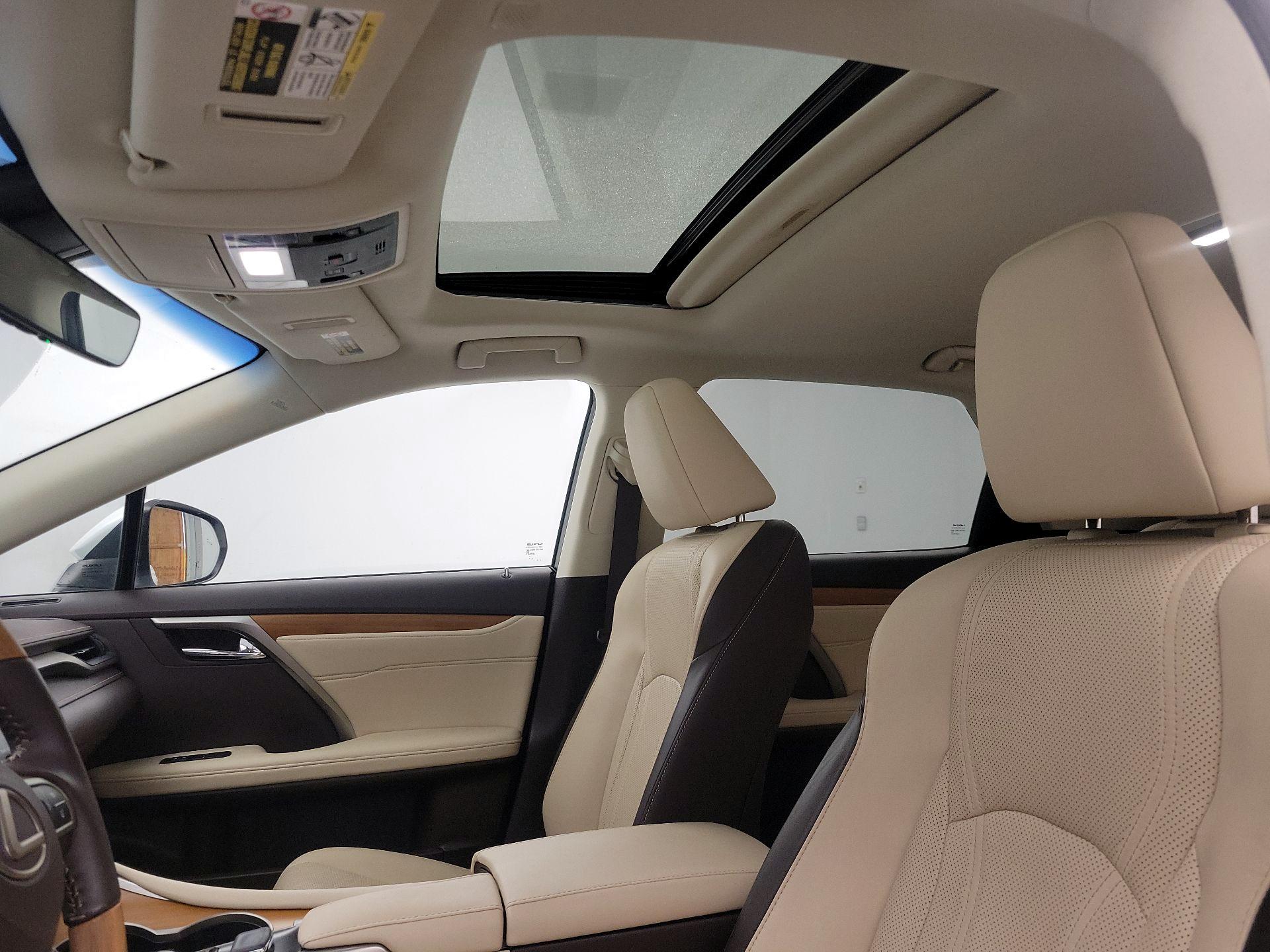 Thumbnail: 2019 Lexus RX - 19
