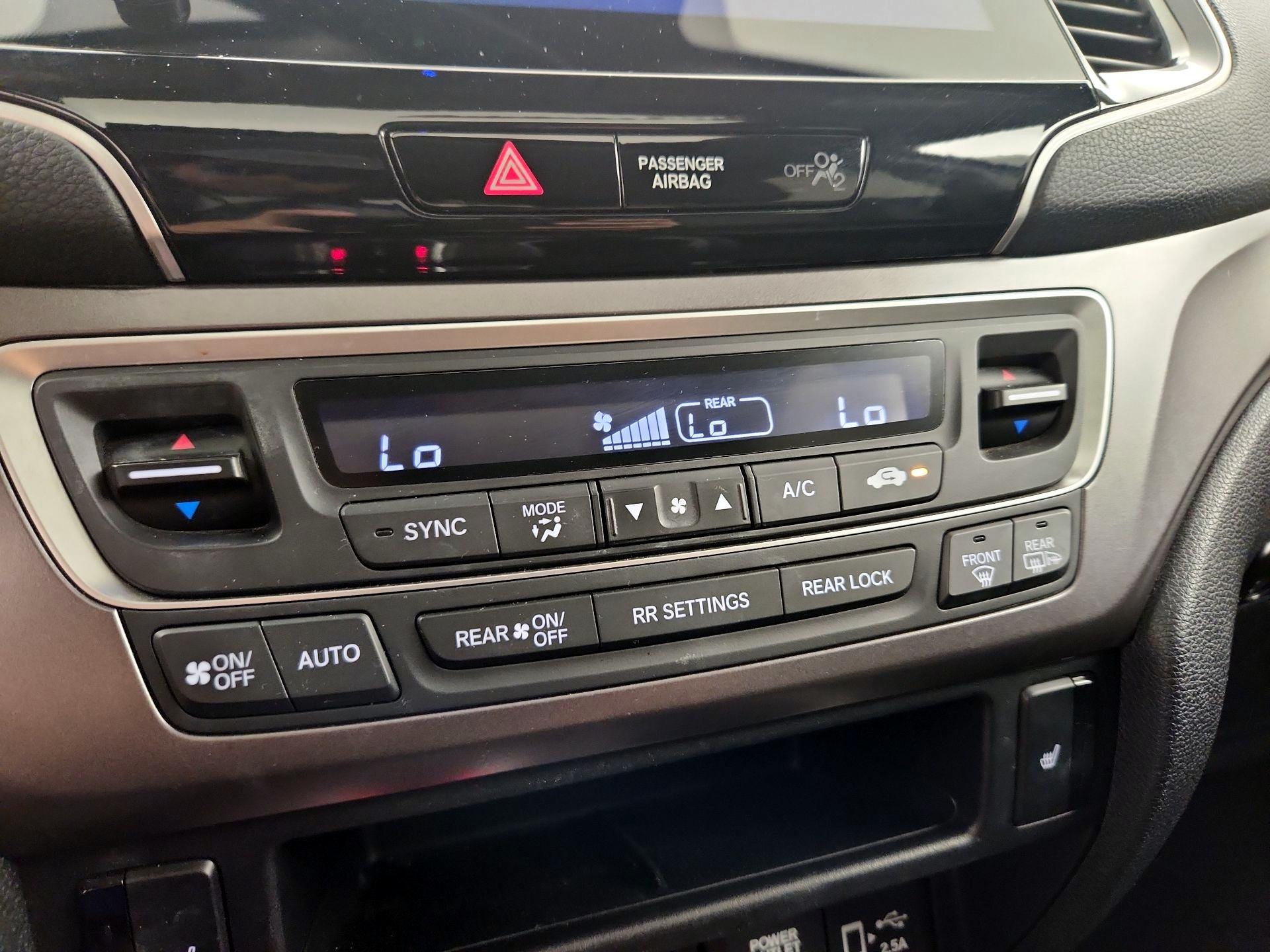 Thumbnail: 2021 Honda Pilot - 16