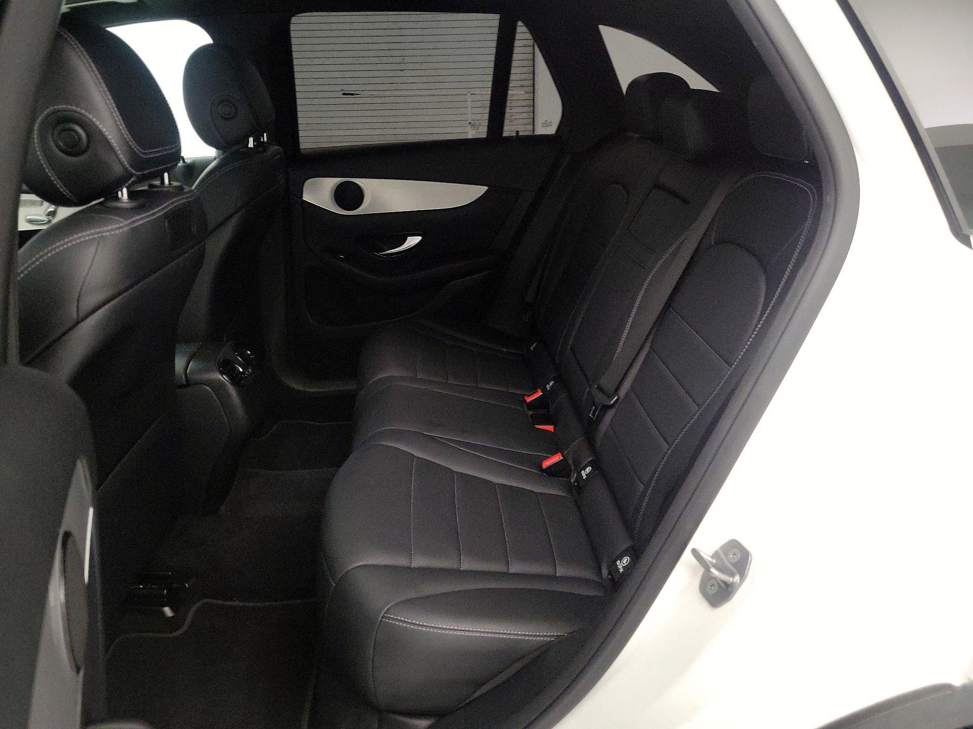 Thumbnail: 2019 Mercedes-Benz GLC - 17