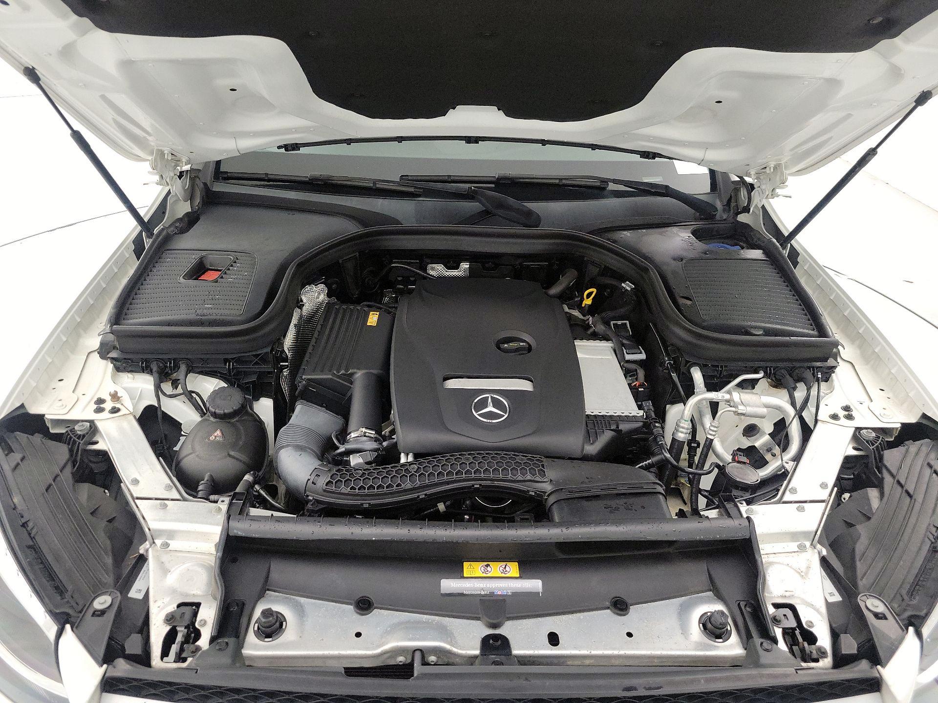 Thumbnail: 2019 Mercedes-Benz GLC - 19