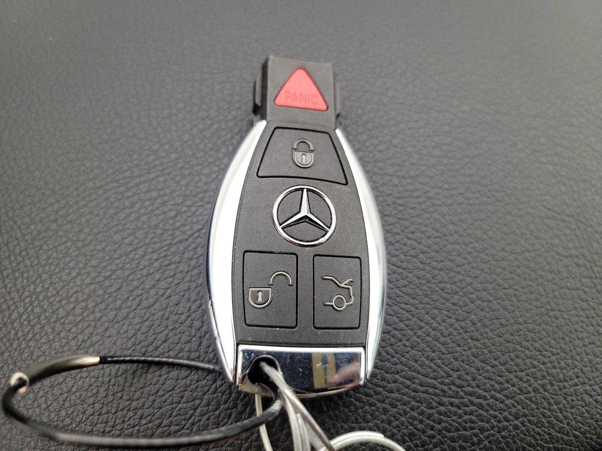 Thumbnail: 2019 Mercedes-Benz GLC - 20