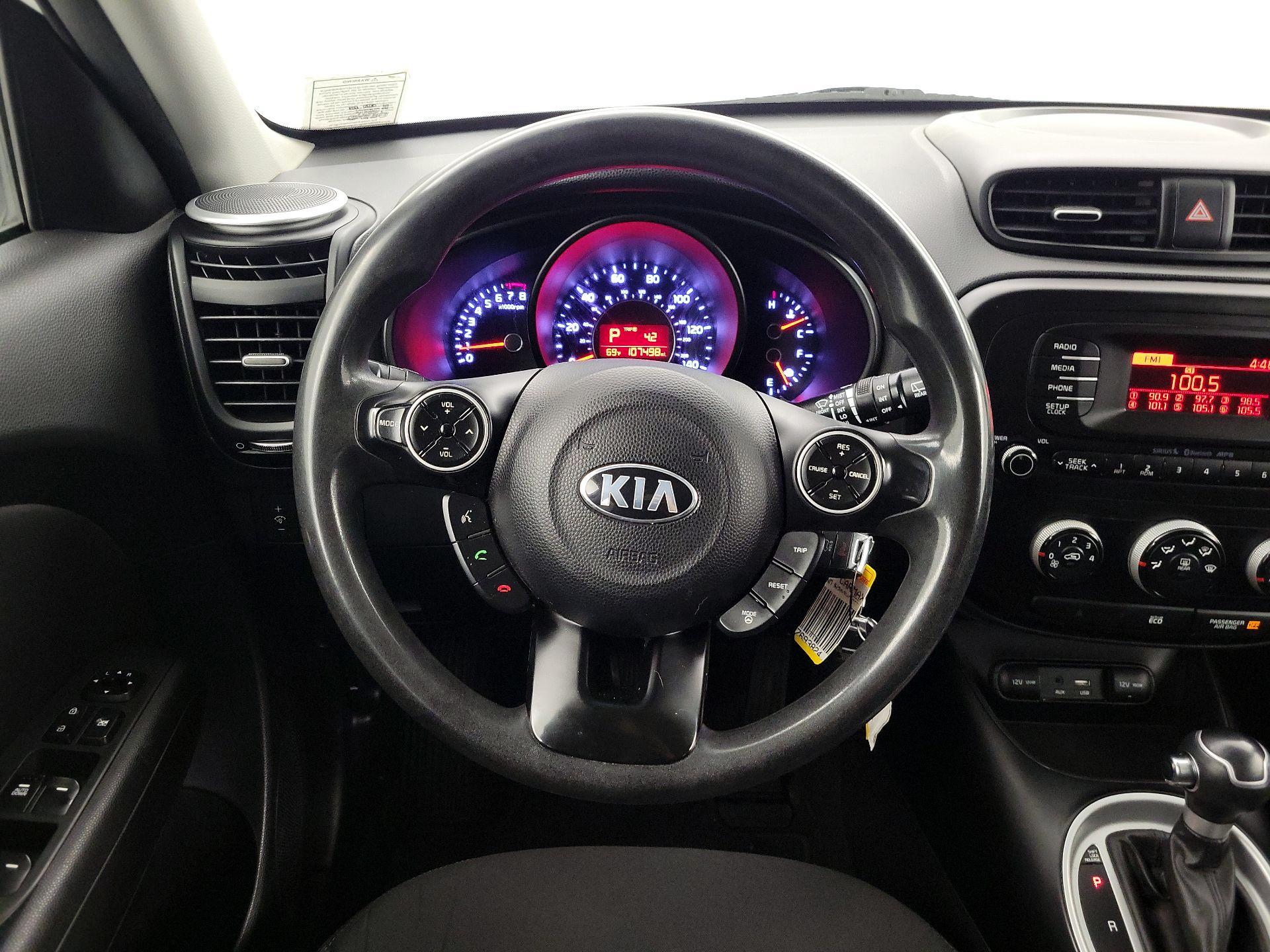 Thumbnail: 2016 Kia Soul - 10
