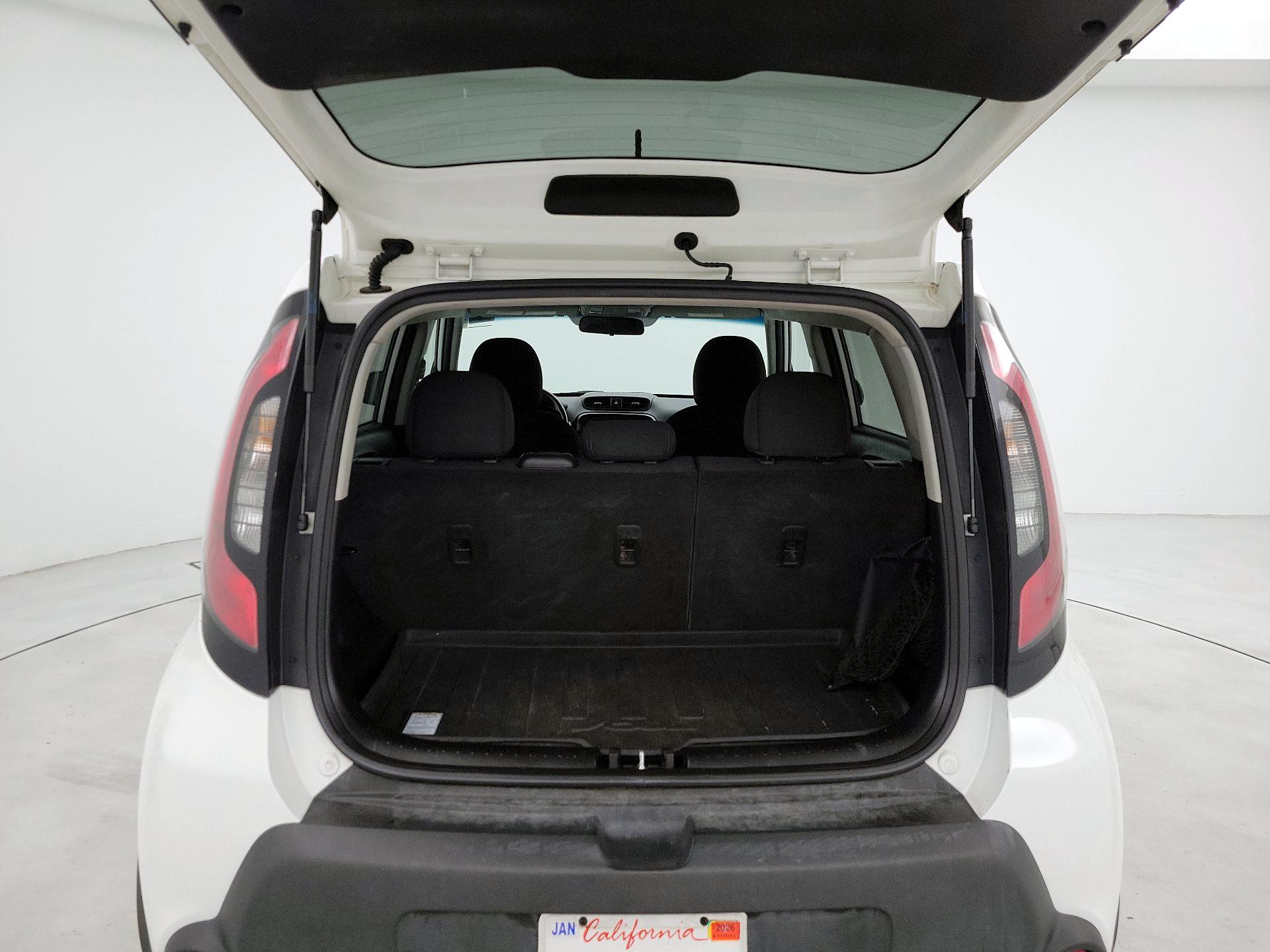 Thumbnail: 2016 Kia Soul - 19