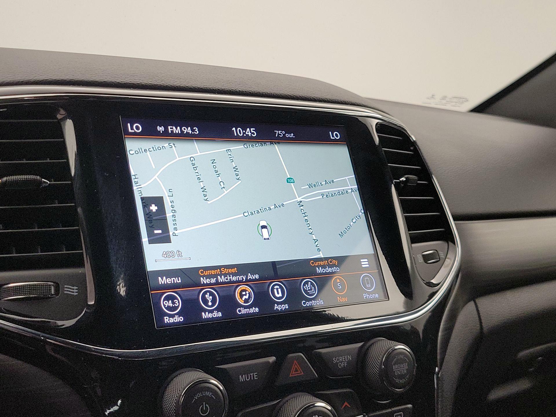 Thumbnail: 2019 Jeep Grand Cherokee - 14