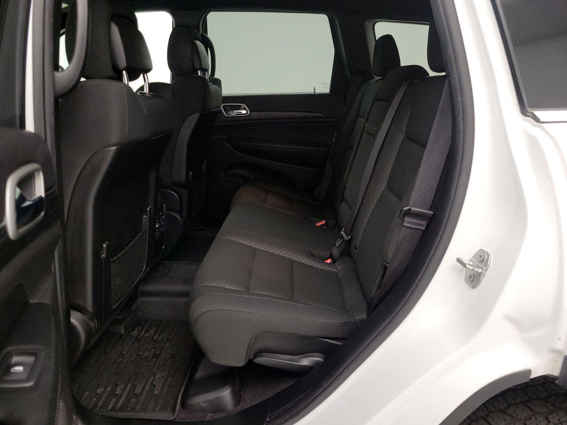Thumbnail: 2019 Jeep Grand Cherokee - 20