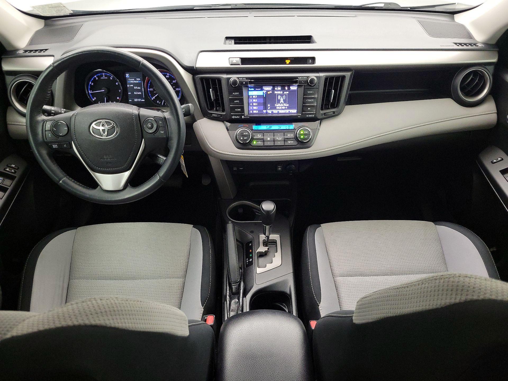 Thumbnail: 2016 Toyota RAV4 - 9