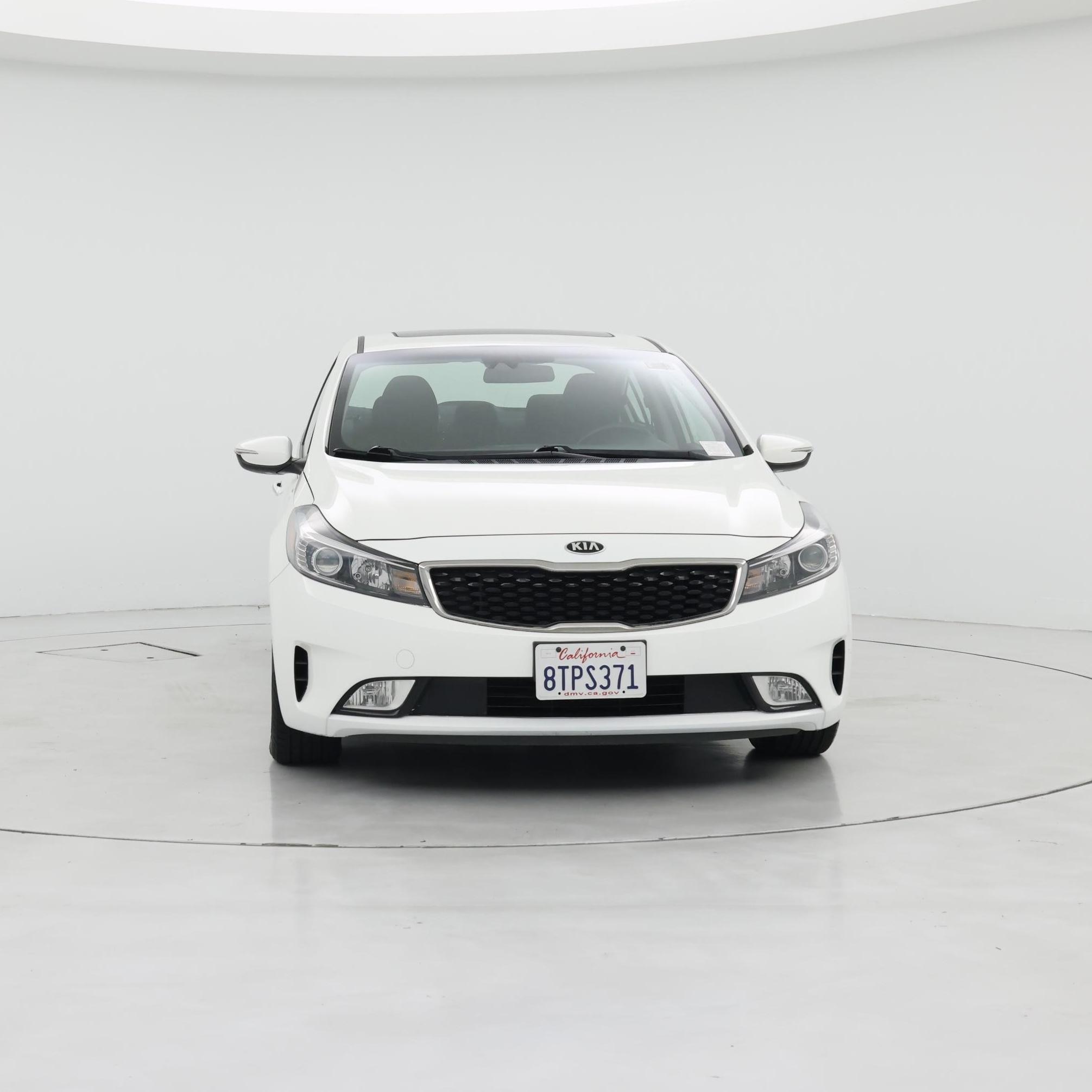 Thumbnail: 2017 Kia Forte - 5