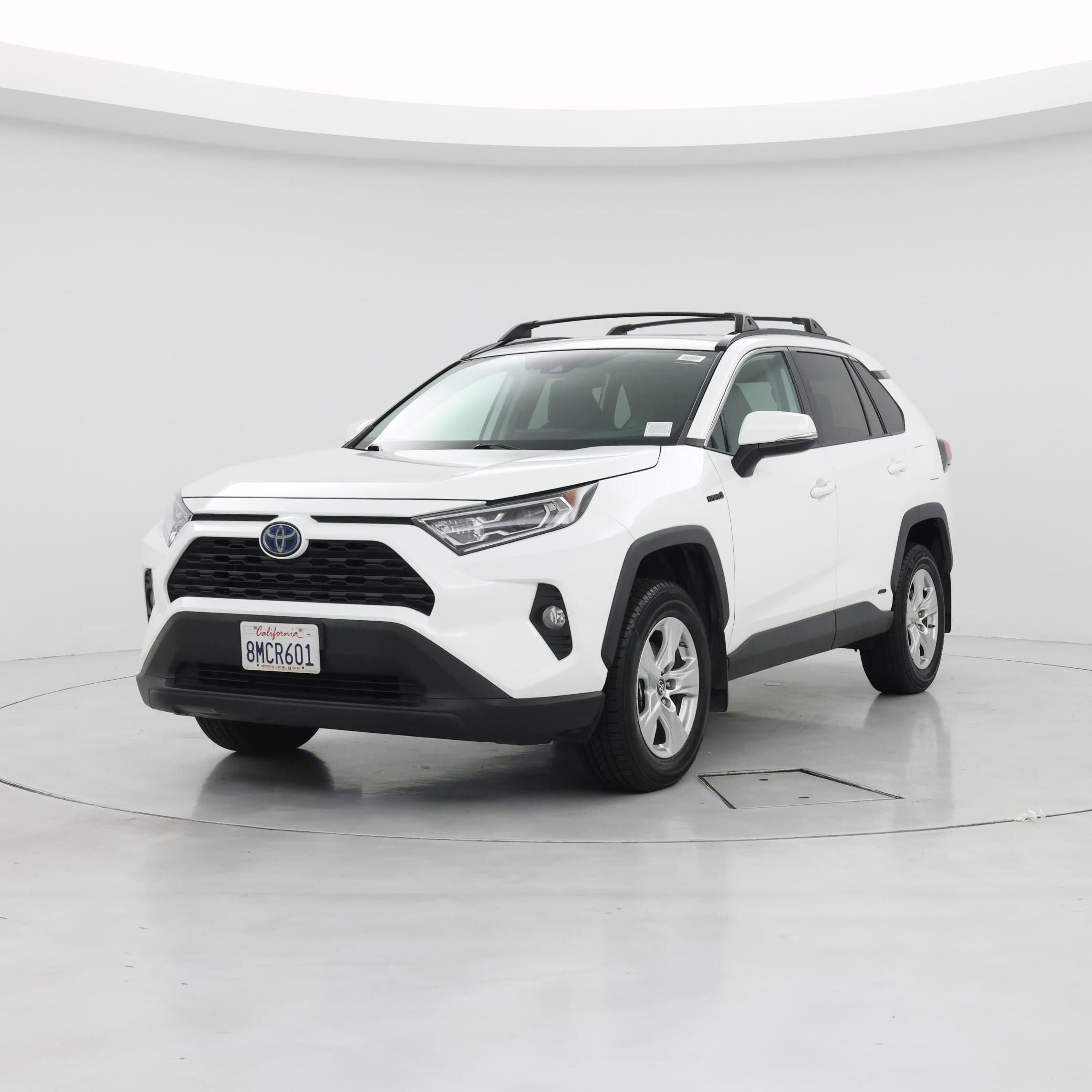 Thumbnail: 2019 Toyota RAV4 - 4
