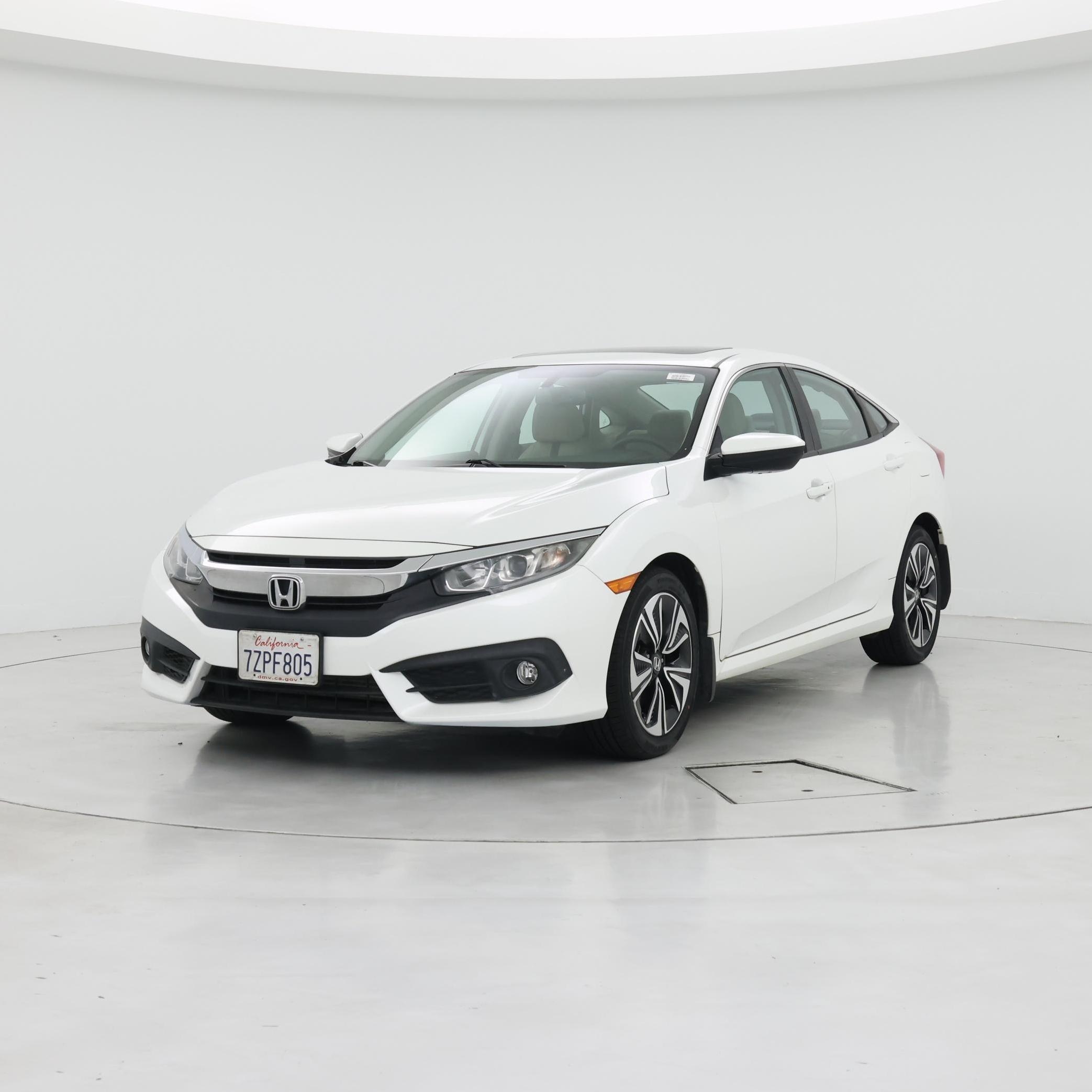 Thumbnail: 2017 Honda Civic - 4