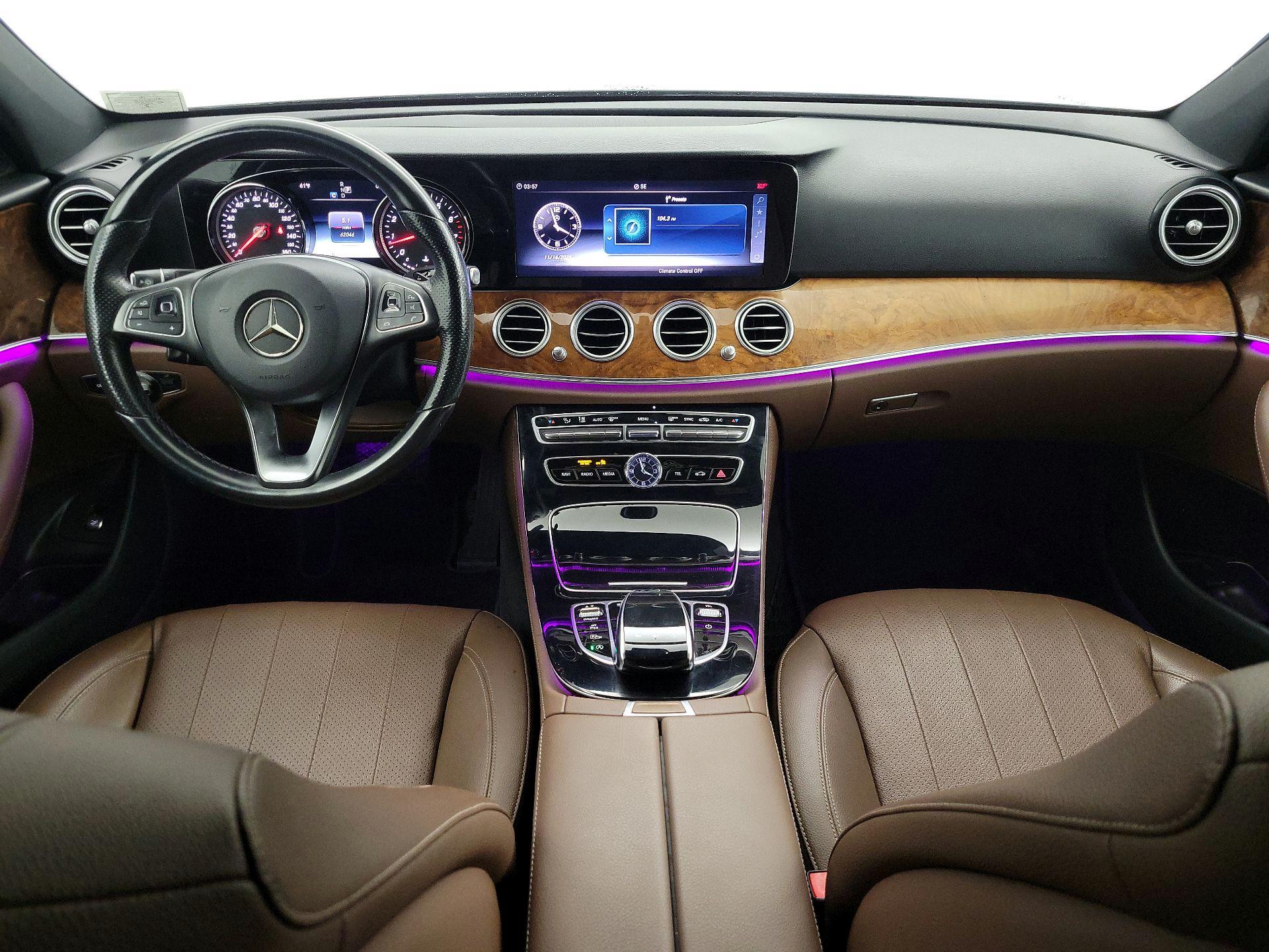 Thumbnail: 2018 Mercedes-Benz E-Class - 9