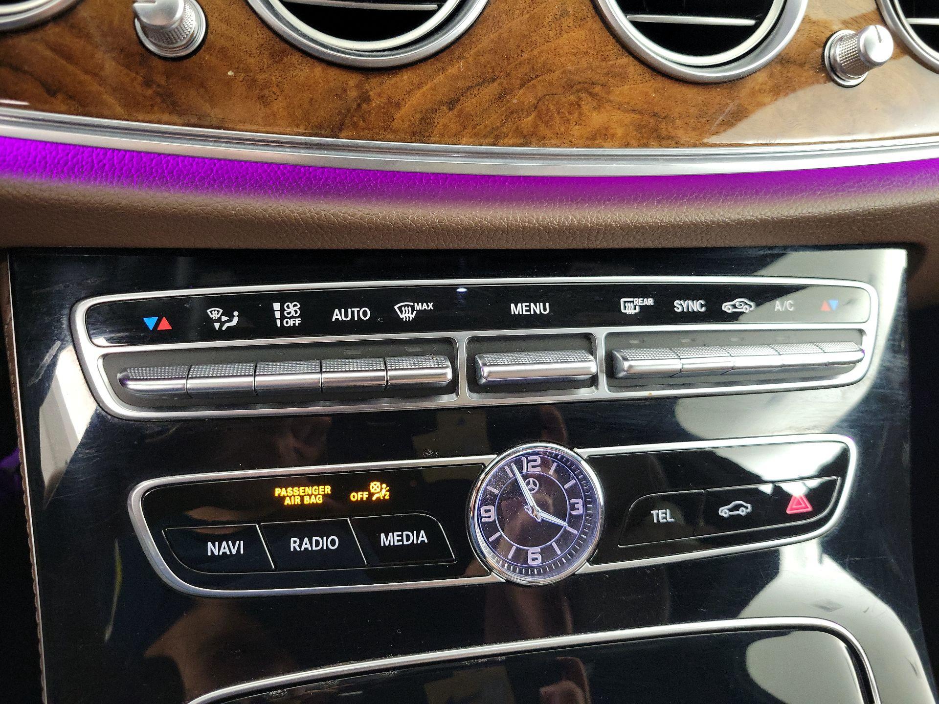 Thumbnail: 2018 Mercedes-Benz E-Class - 15