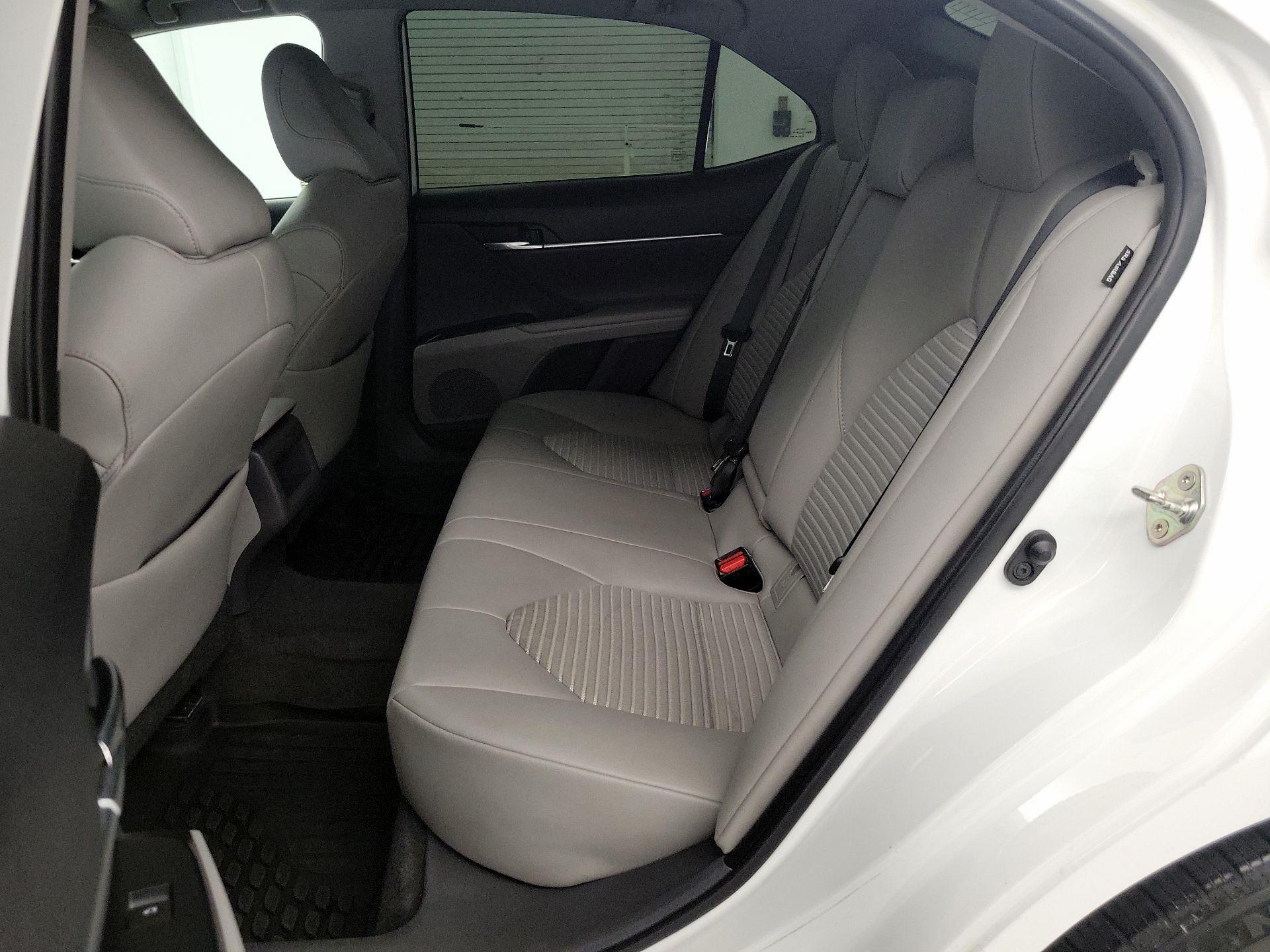 Thumbnail: 2019 Toyota Camry - 19