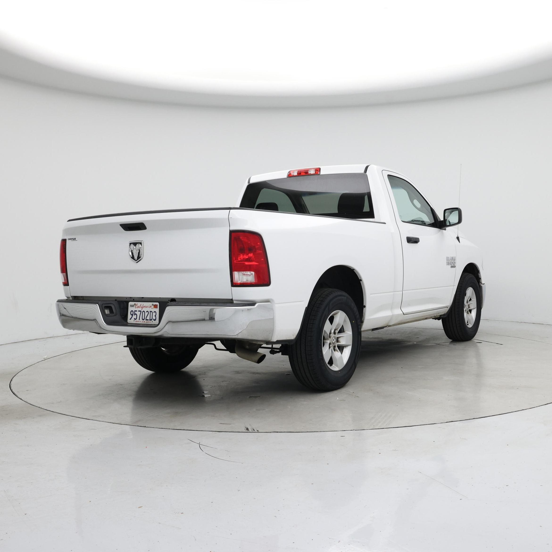 Thumbnail: 2020 RAM 1500 Classic - 8