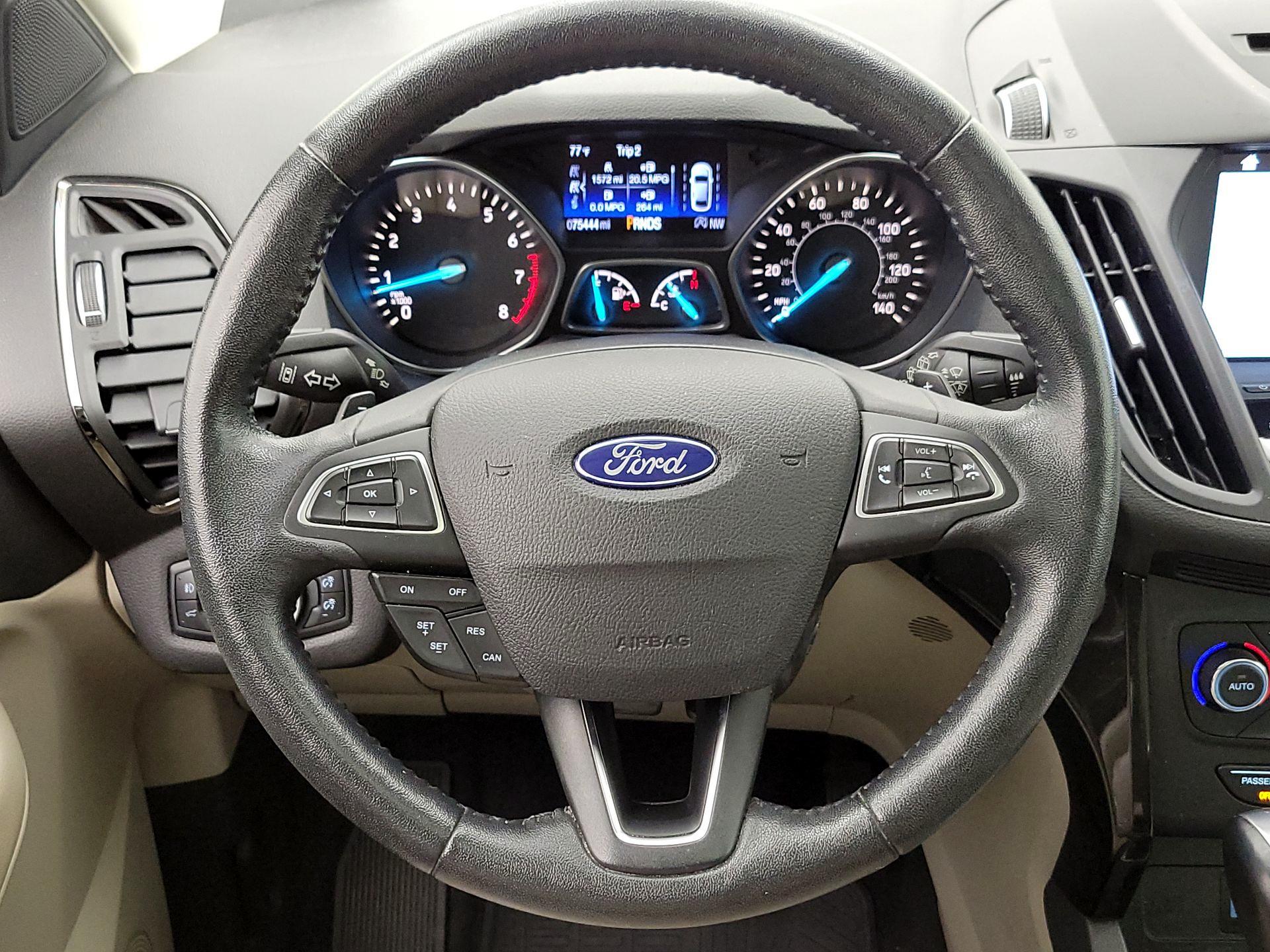 Thumbnail: 2017 Ford Escape - 10