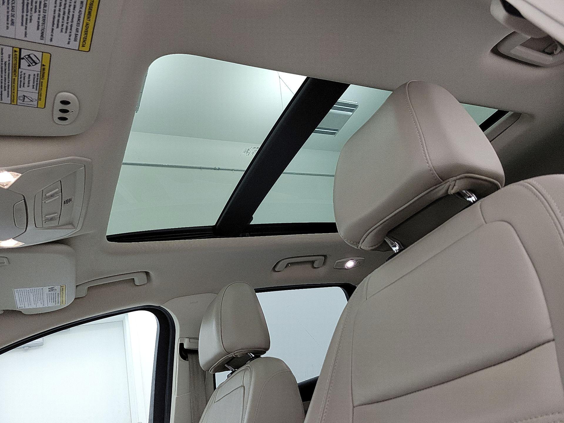 Thumbnail: 2017 Ford Escape - 20