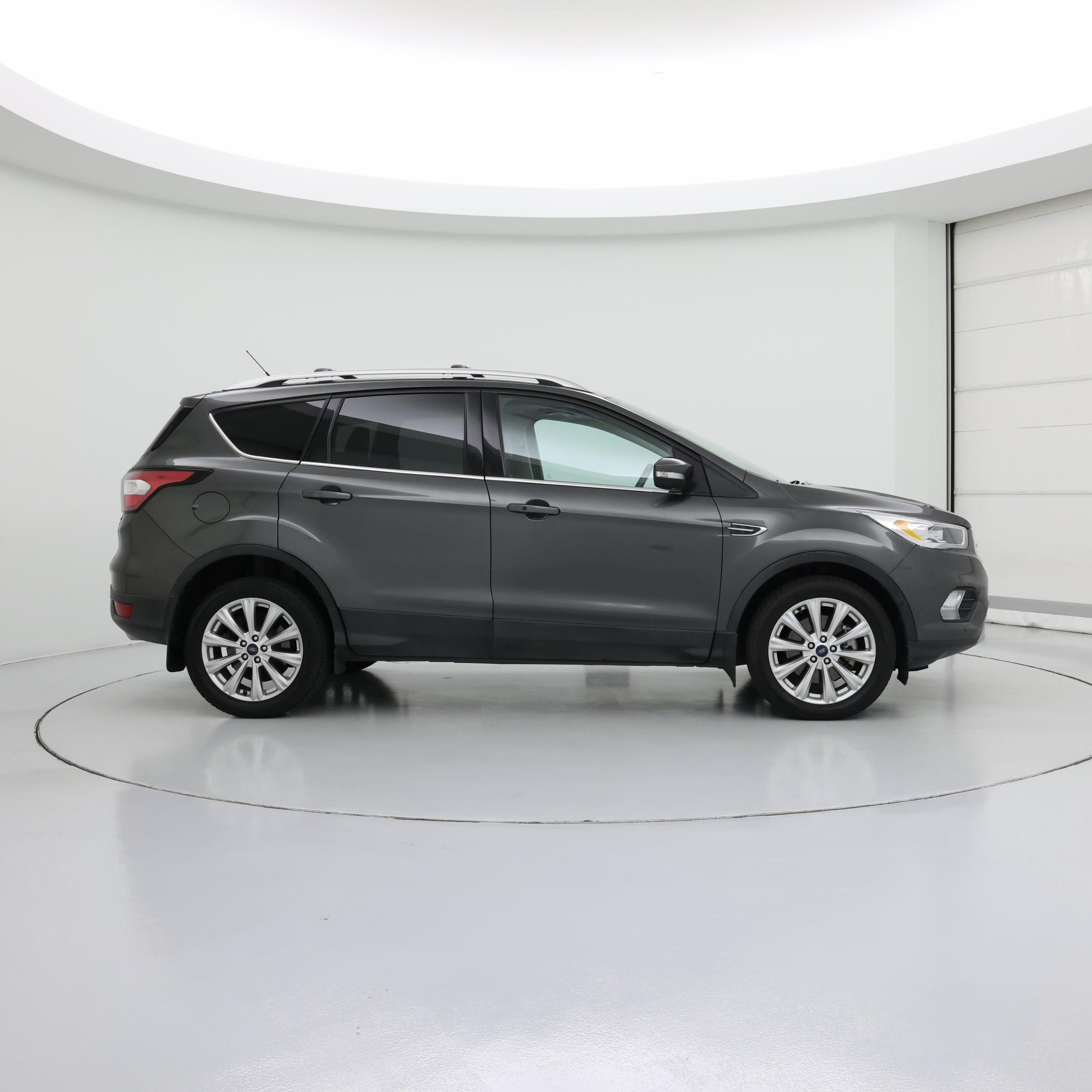 Thumbnail: 2017 Ford Escape - 7