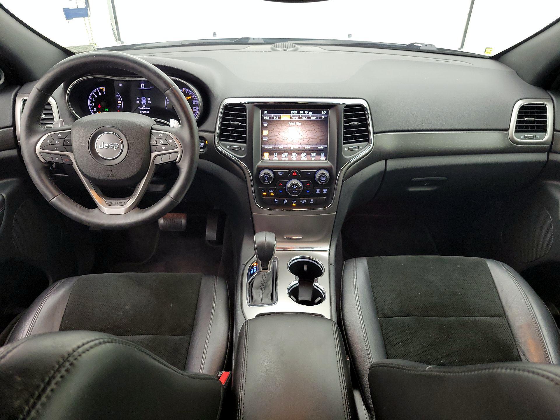 Thumbnail: 2017 Jeep Grand Cherokee - 9