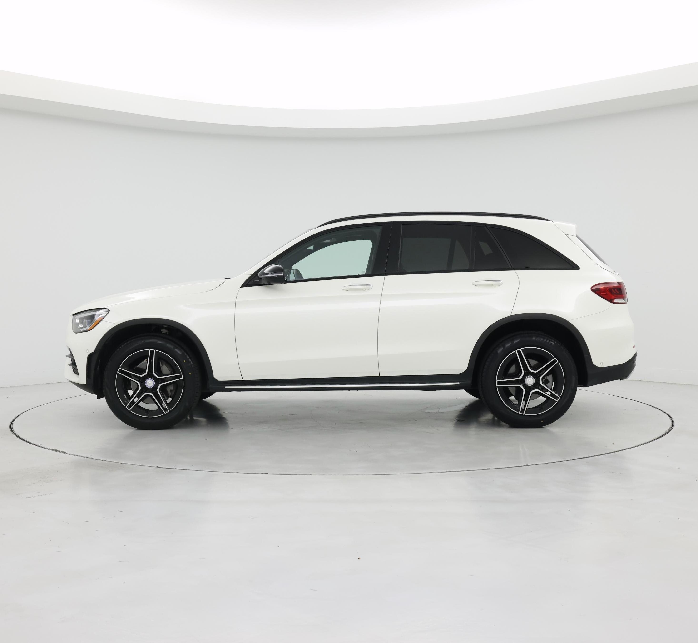 Thumbnail: 2021 Mercedes-Benz GLC - 3