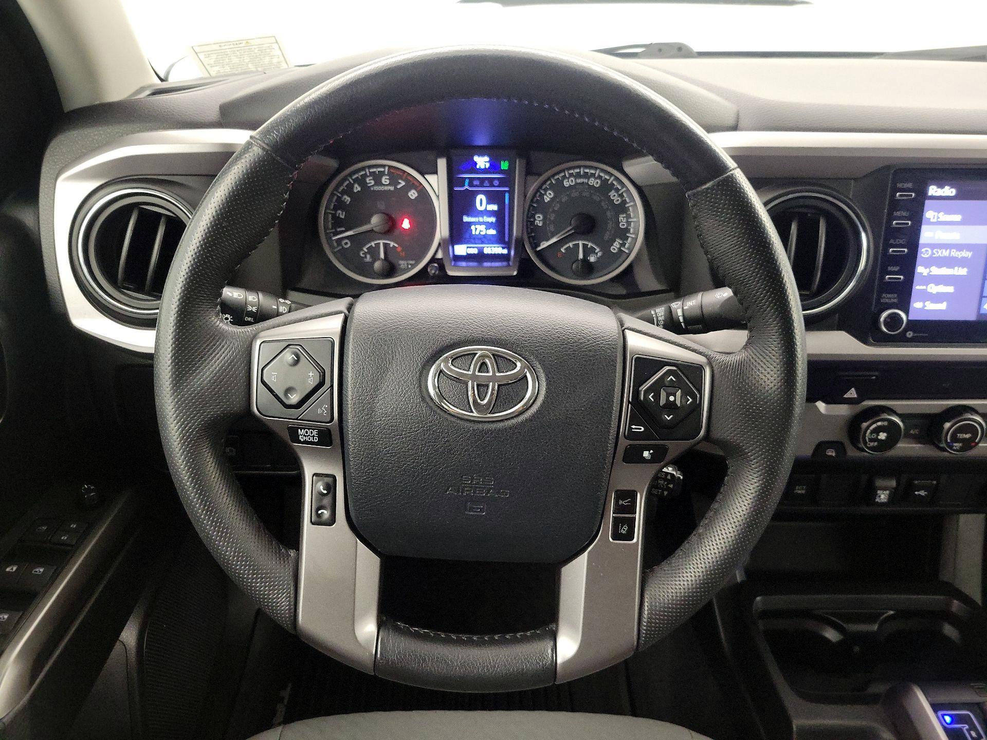 Thumbnail: 2020 Toyota Tacoma - 10