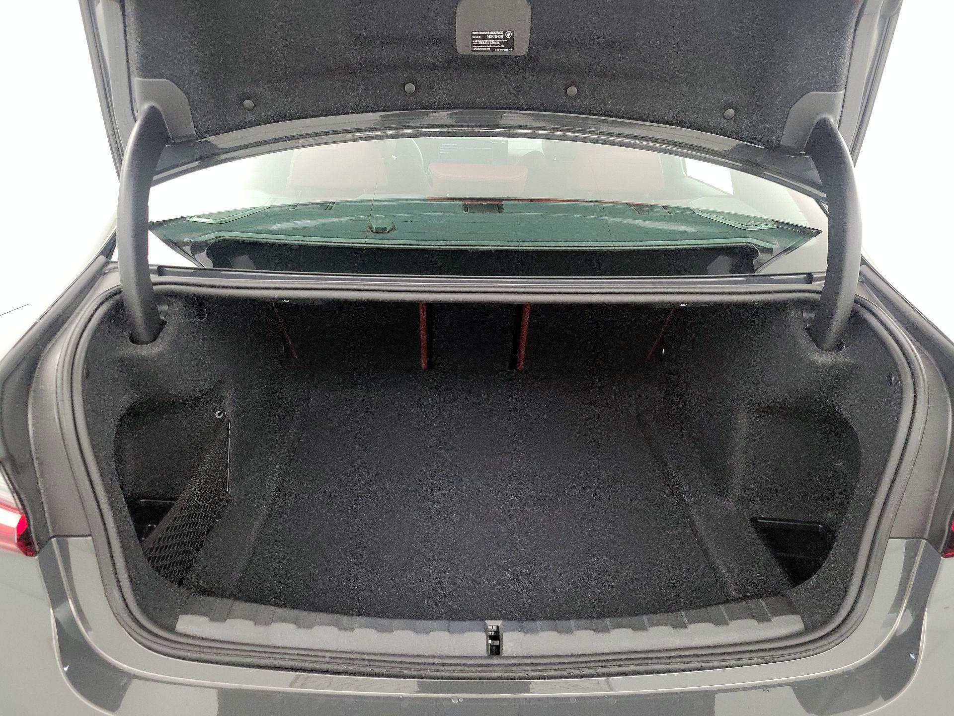 Thumbnail: 2025 BMW 3 Series - 20