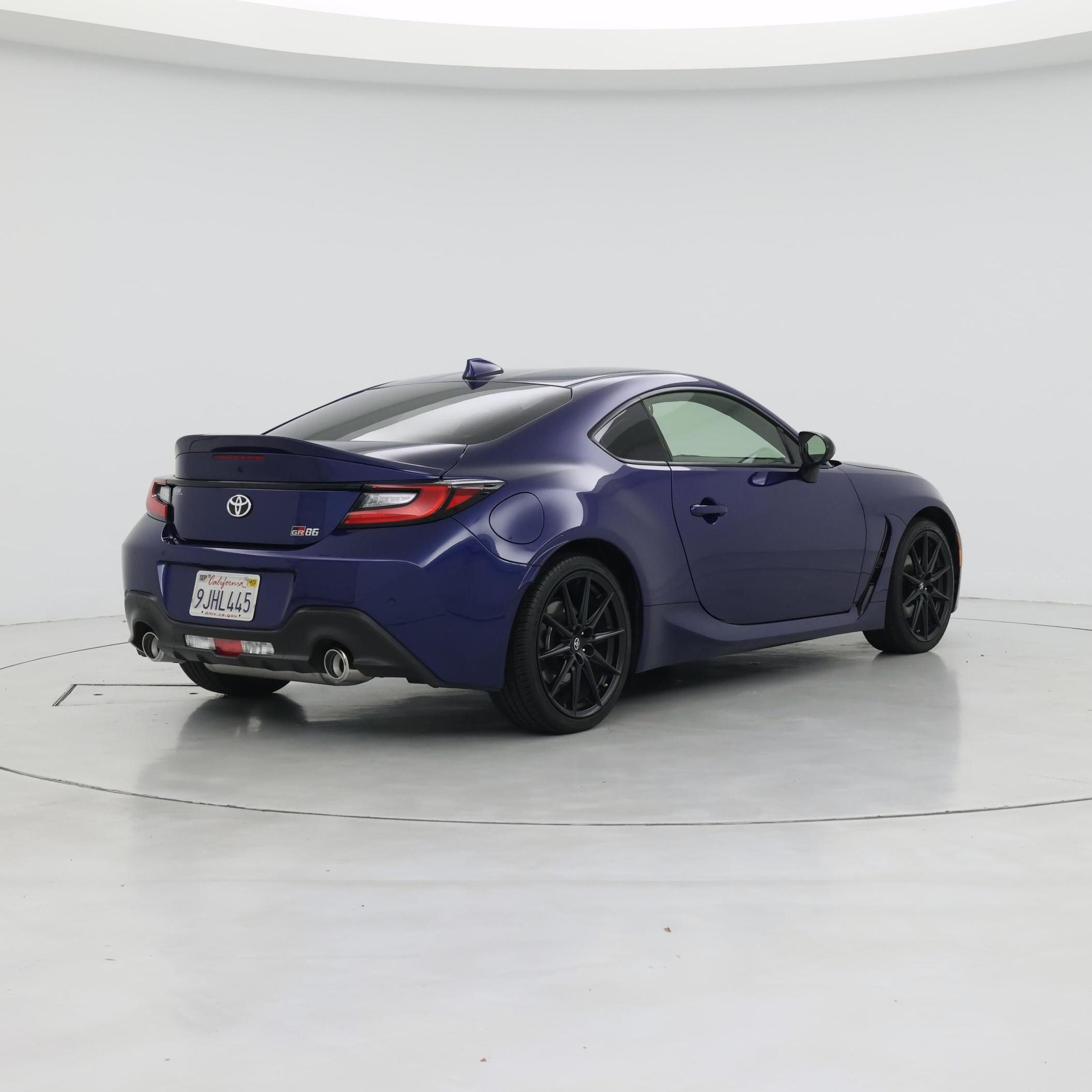 Thumbnail: 2023 Toyota GR86 - 8