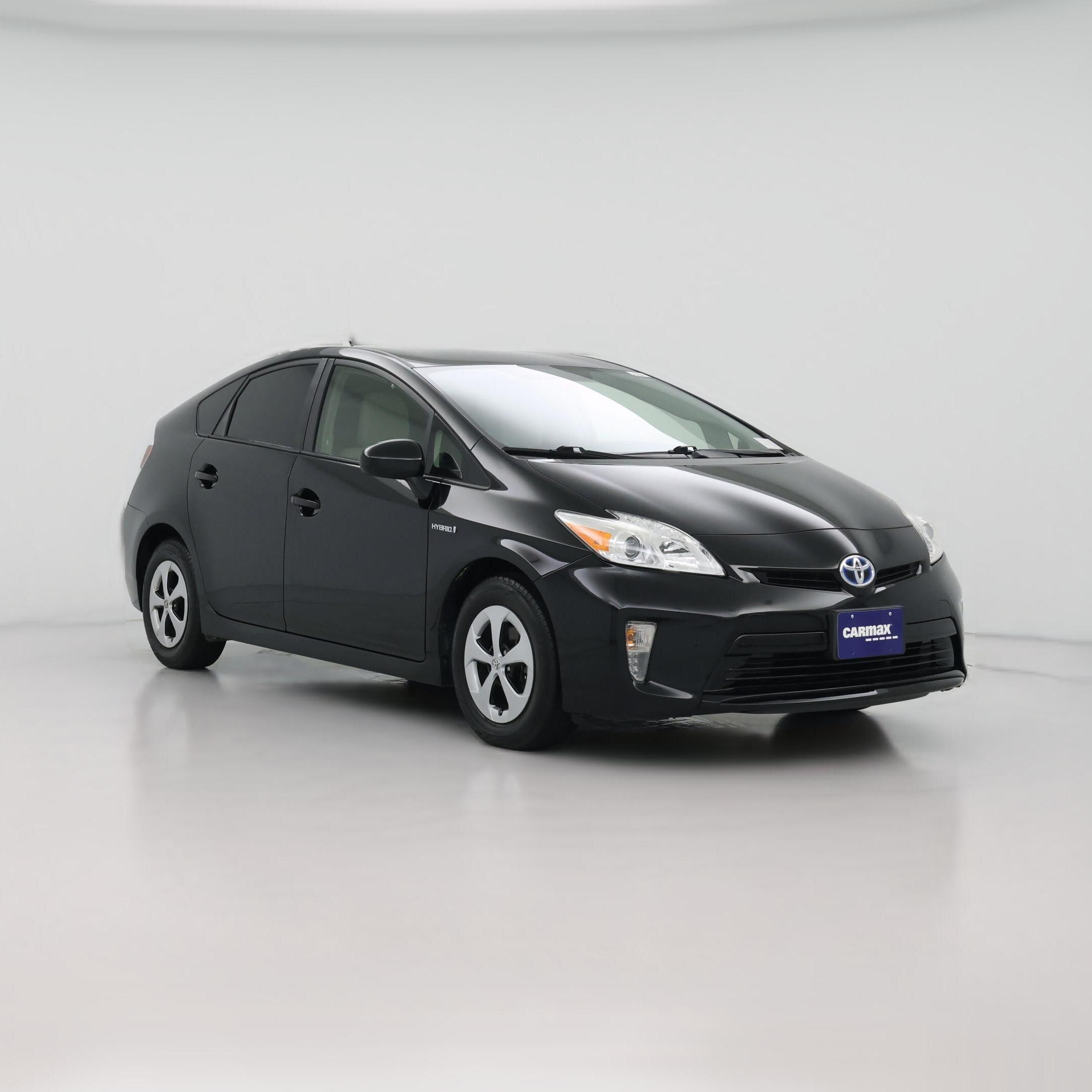Thumbnail: 2015 Toyota Prius - 1