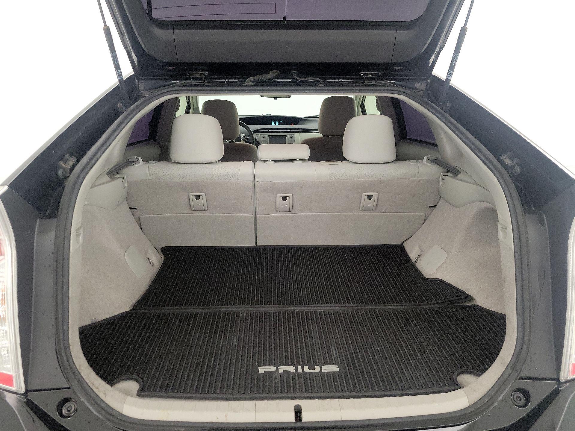 Thumbnail: 2015 Toyota Prius - 20