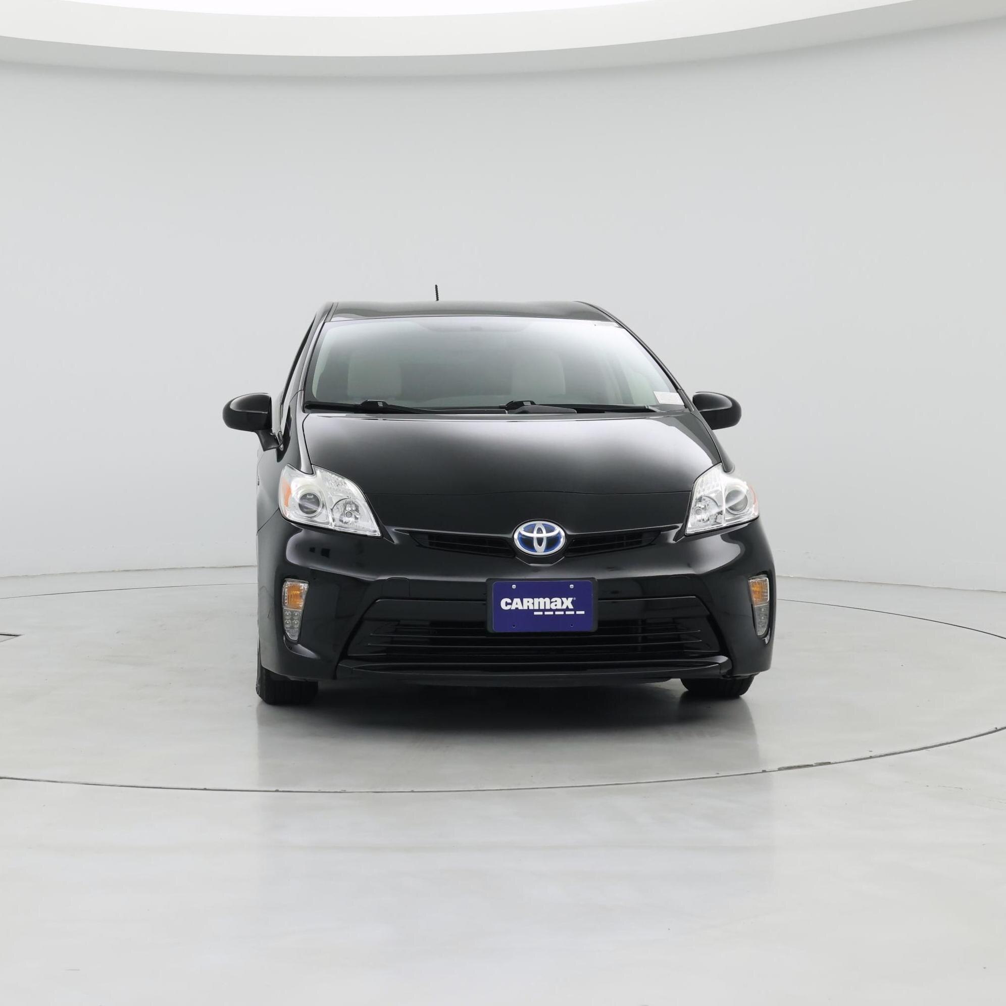 Thumbnail: 2015 Toyota Prius - 5