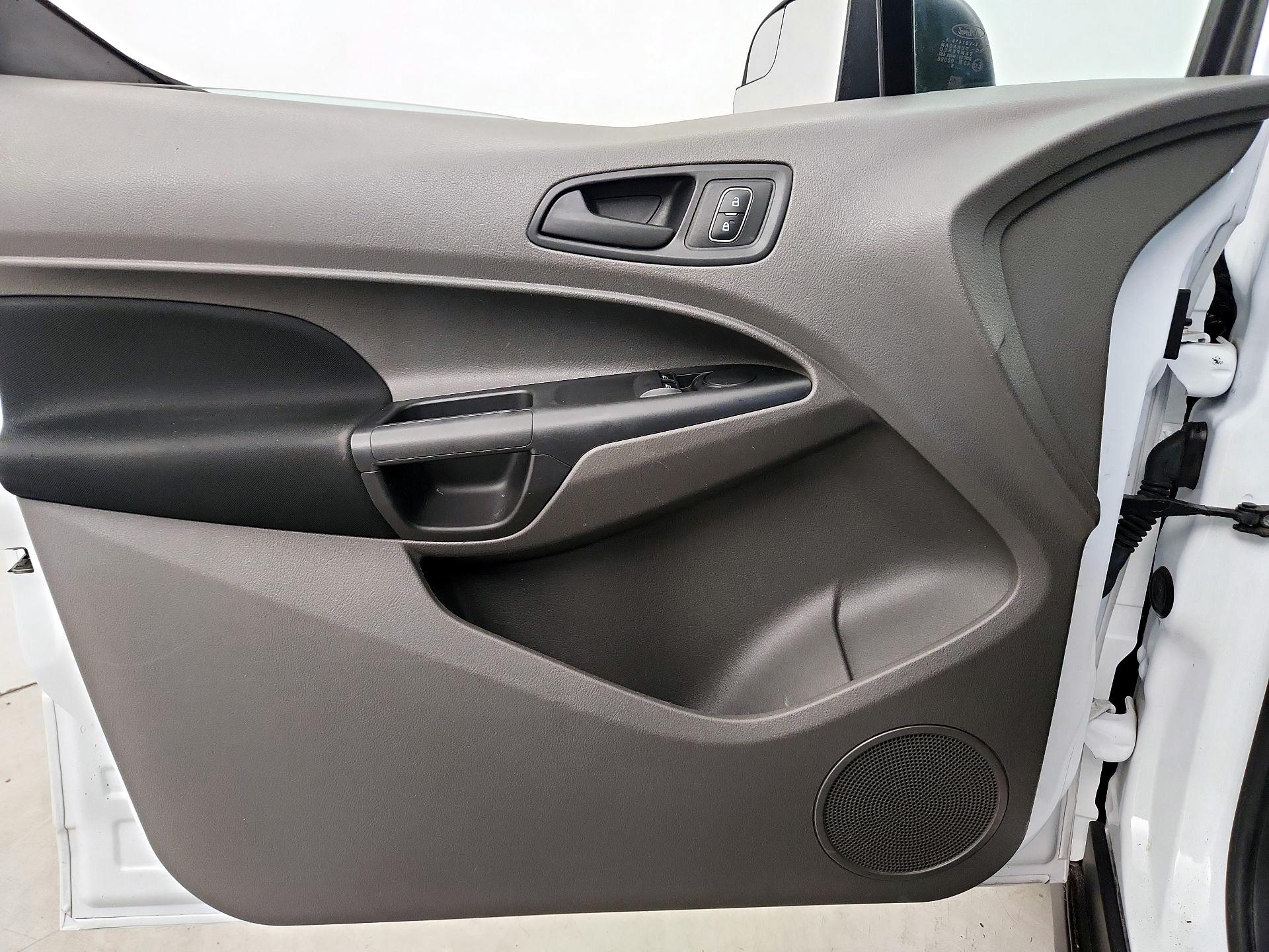 Thumbnail: 2019 Ford Transit Series - 12