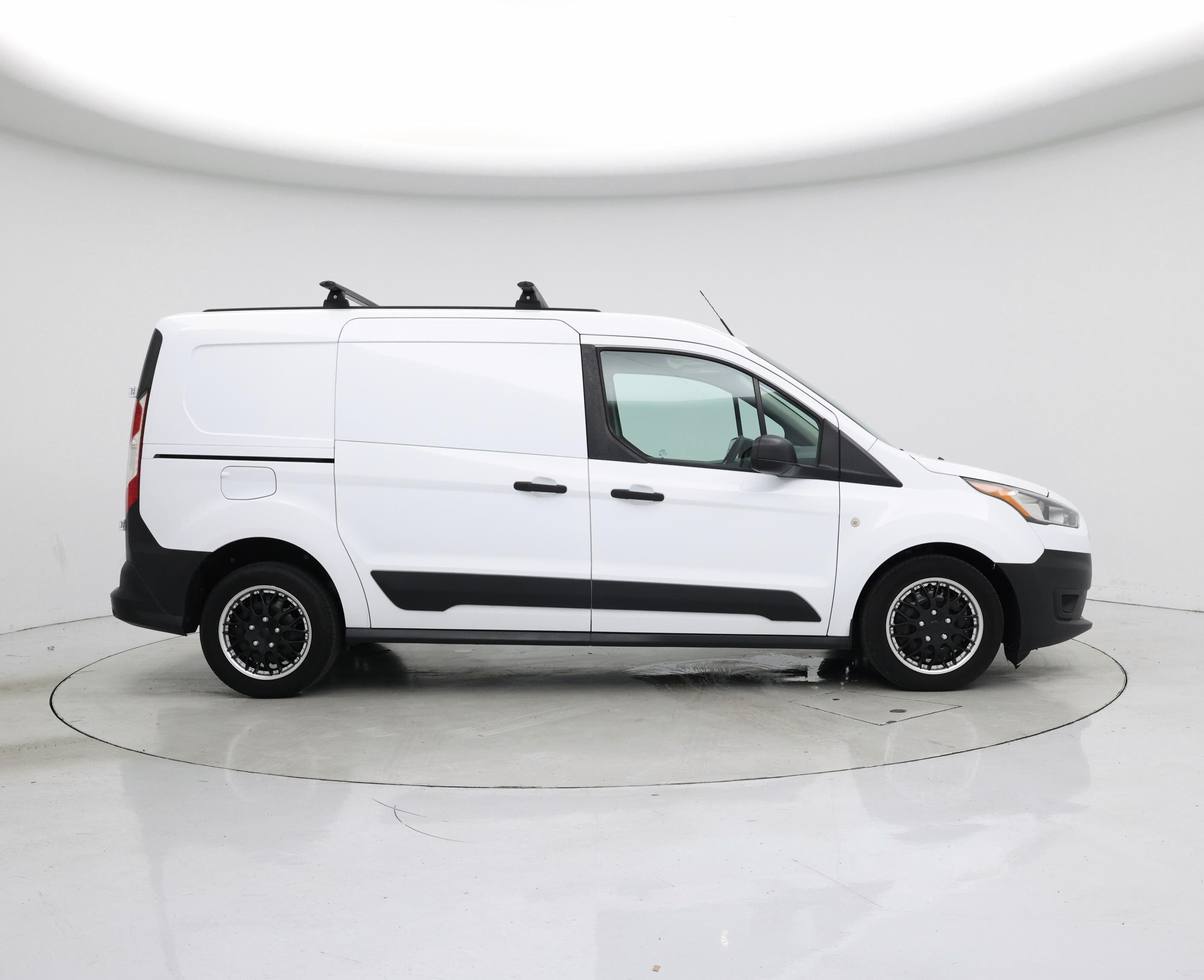 Thumbnail: 2019 Ford Transit Series - 7