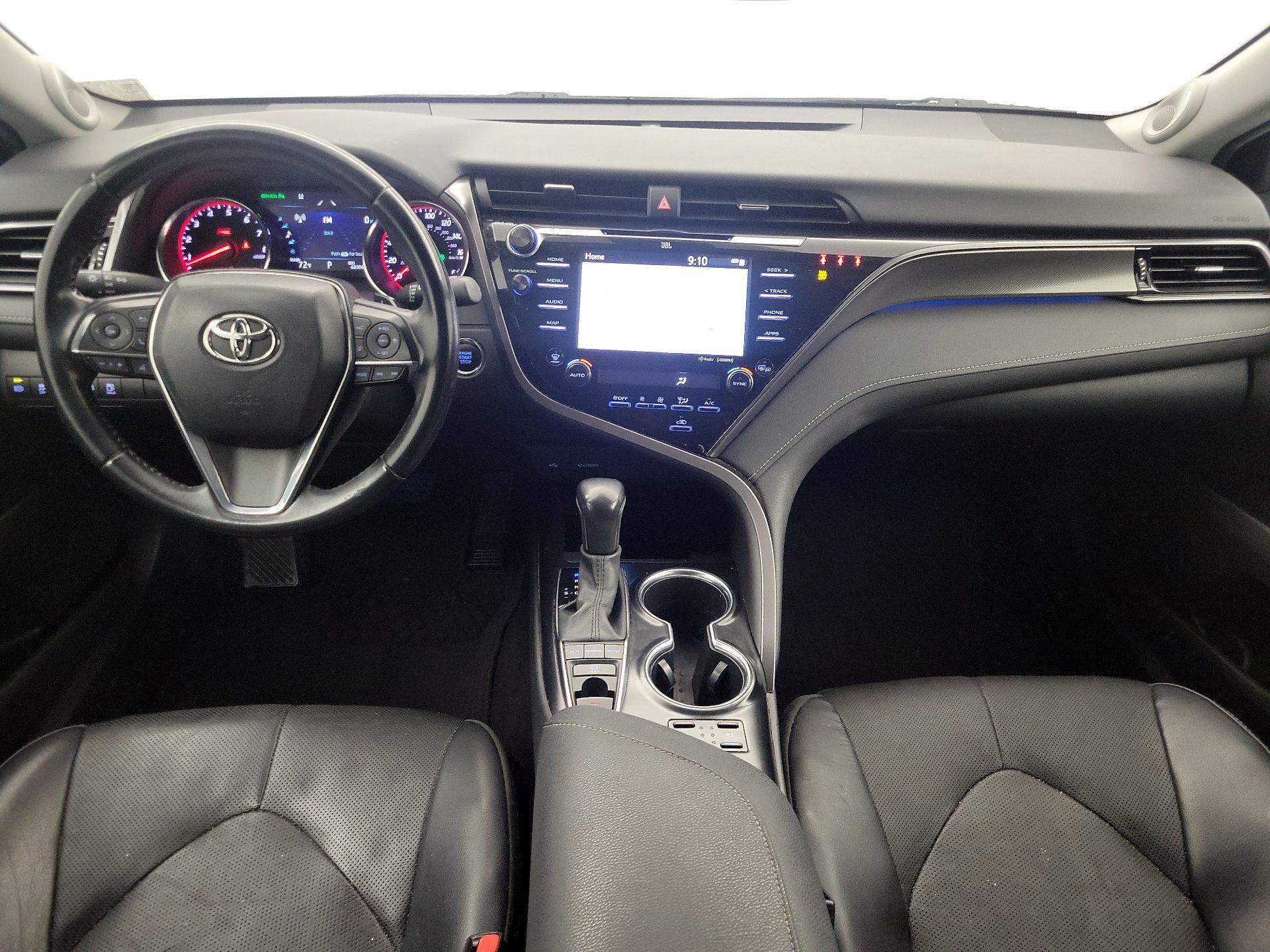 Thumbnail: 2020 Toyota Camry - 9