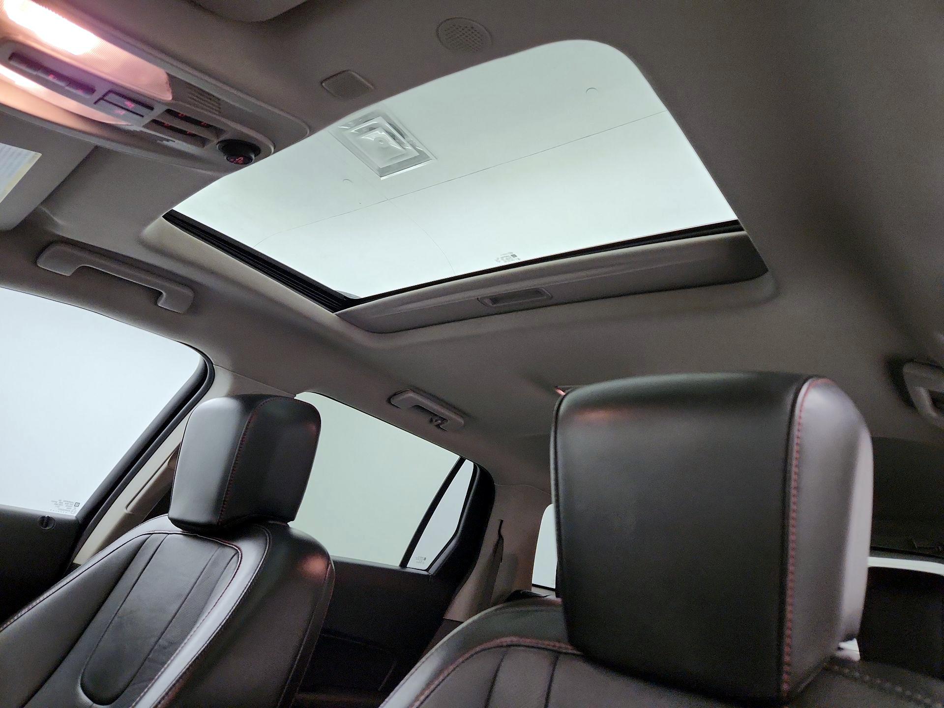 Thumbnail: 2017 GMC Terrain - 17