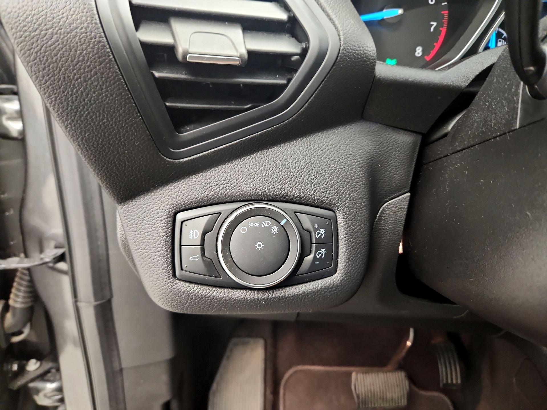 Thumbnail: 2019 Ford Escape - 13