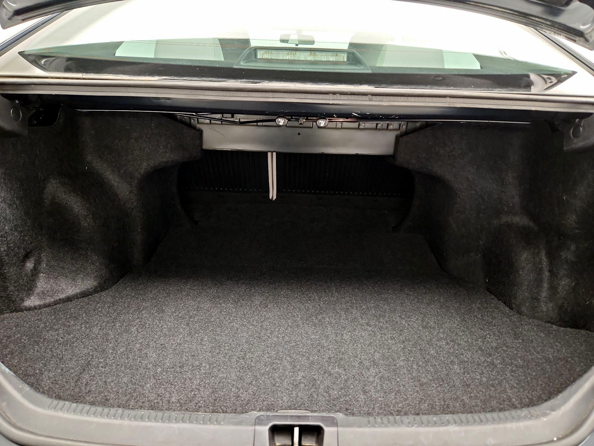 Thumbnail: 2015 Toyota Camry - 20