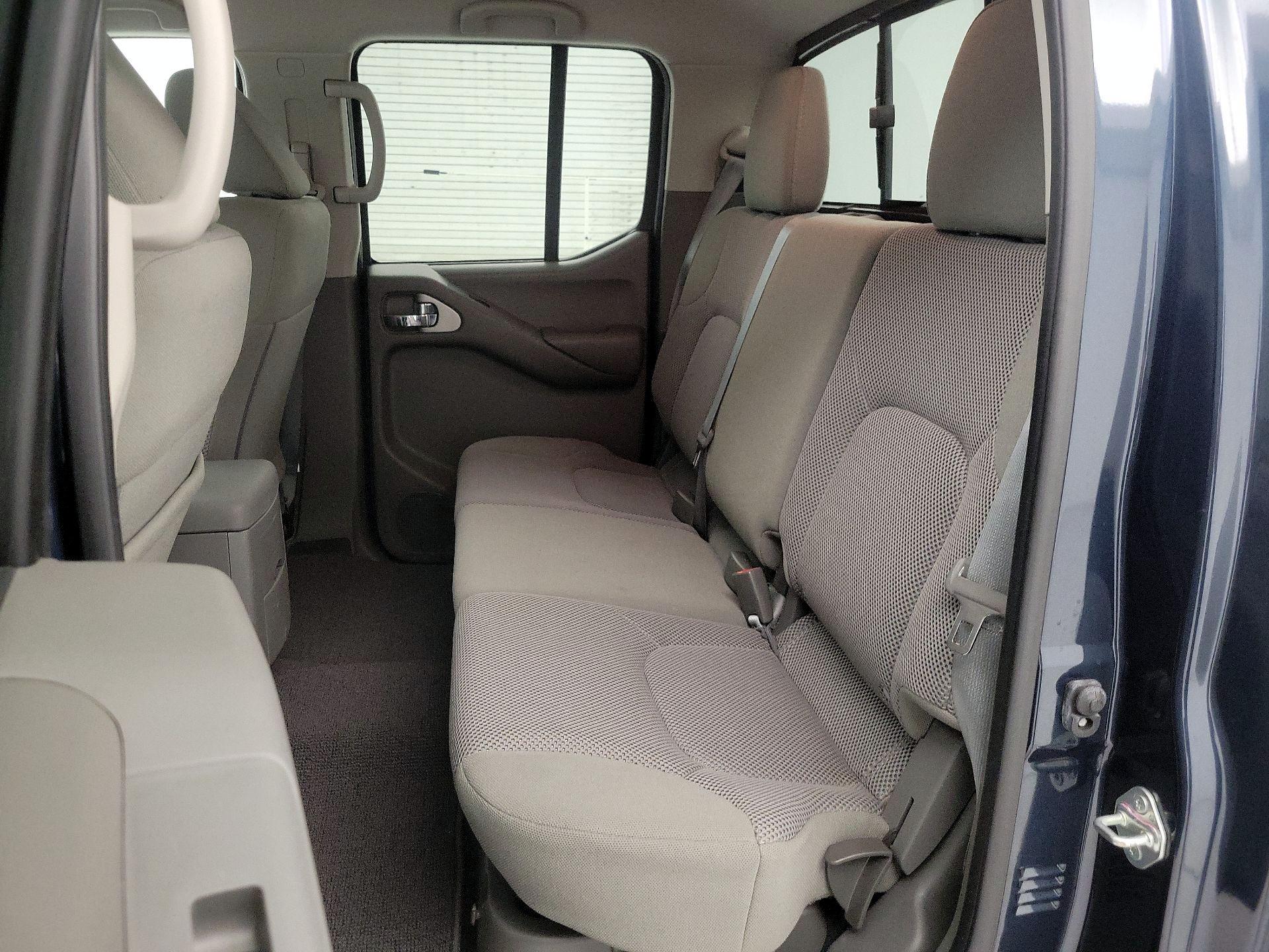 Thumbnail: 2019 Nissan Frontier - 18