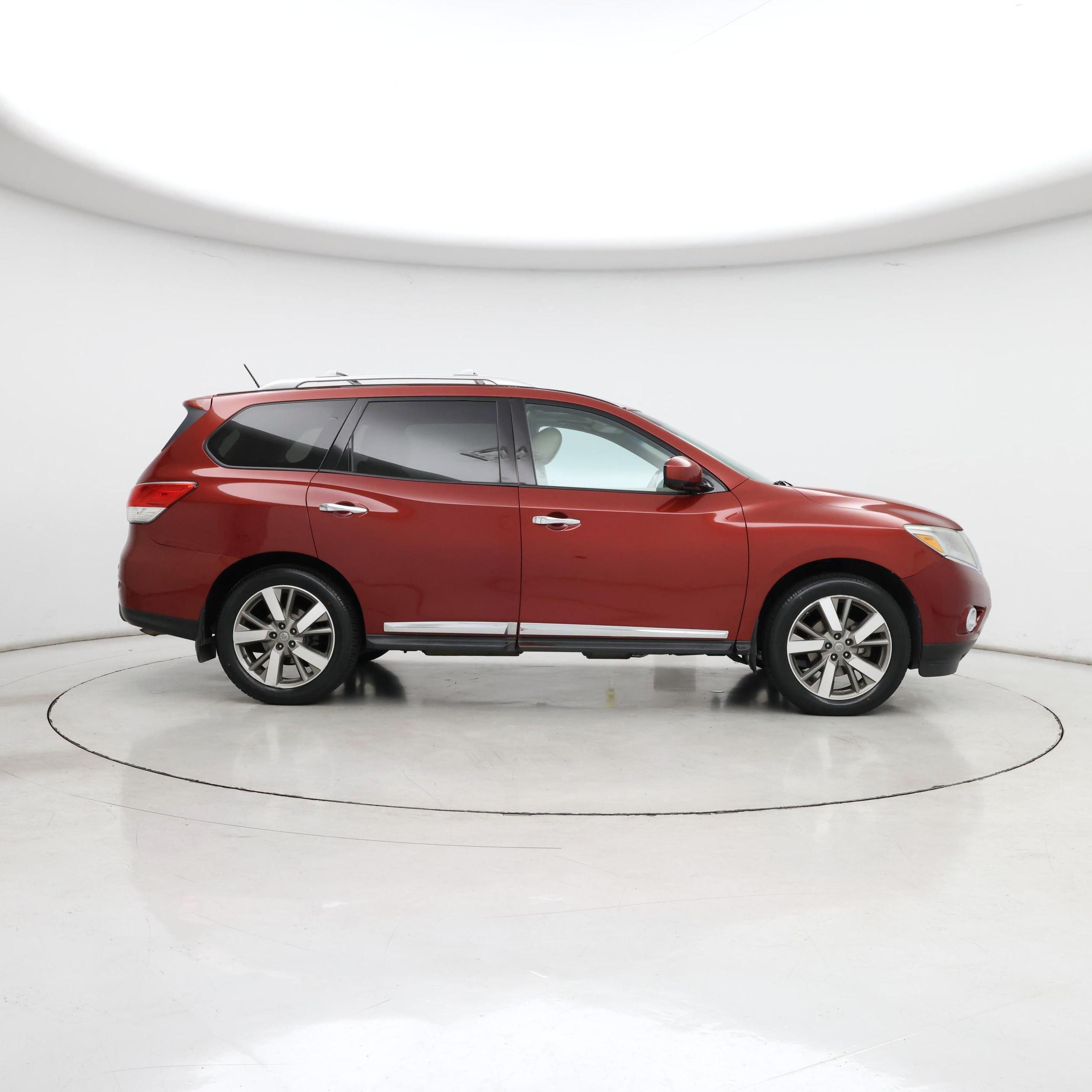 Thumbnail: 2015 Nissan Pathfinder - 7