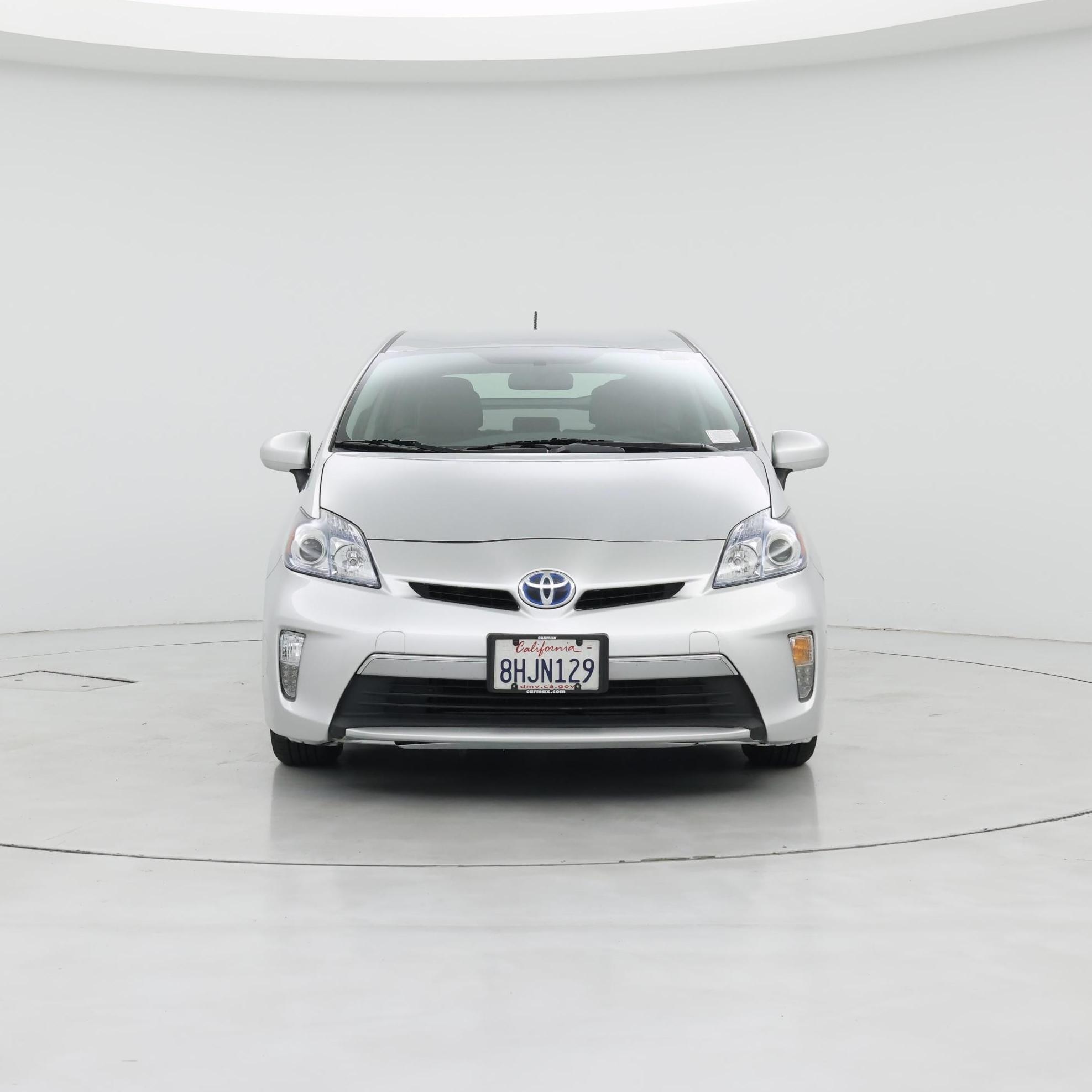Thumbnail: 2015 Toyota Prius - 5