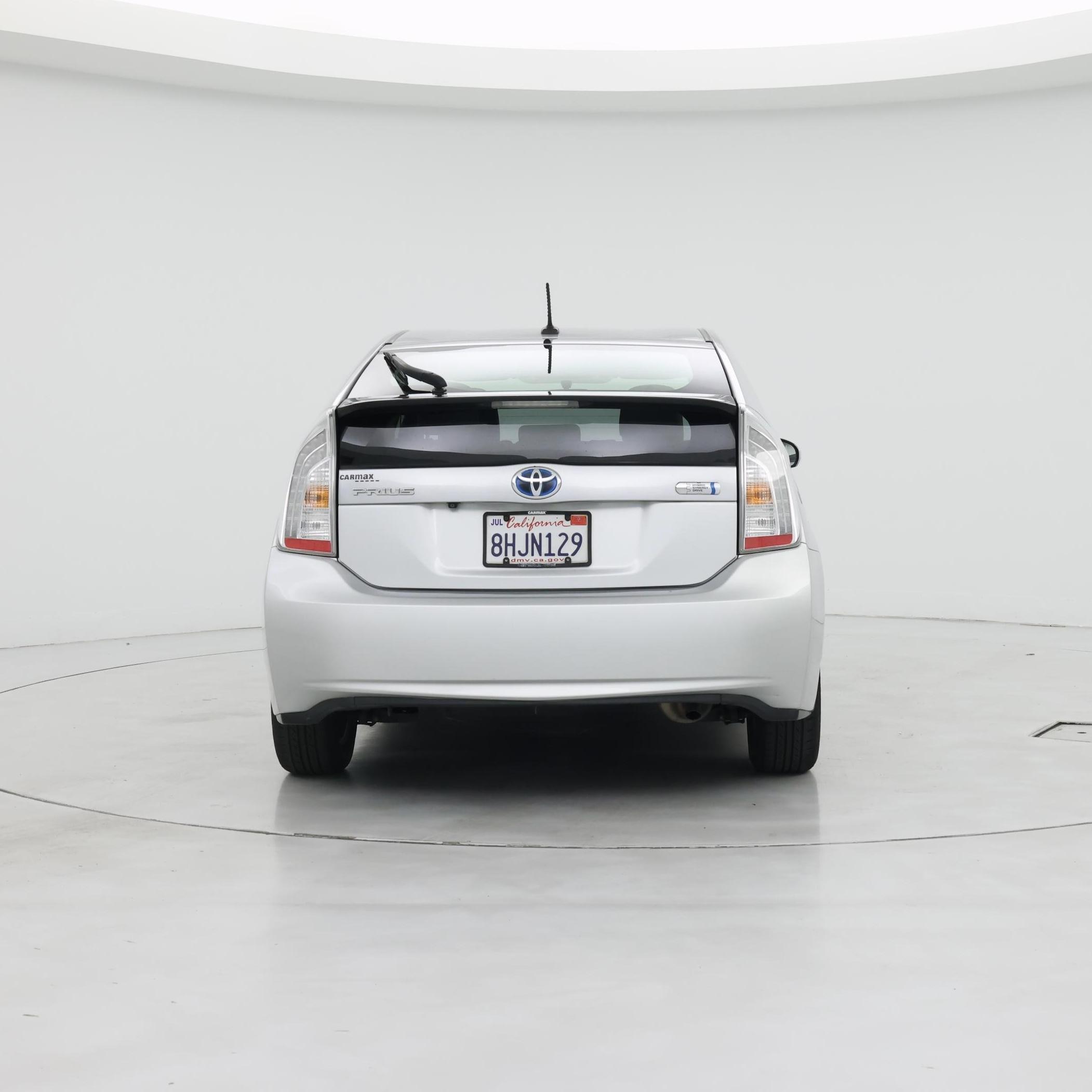 Thumbnail: 2015 Toyota Prius - 6