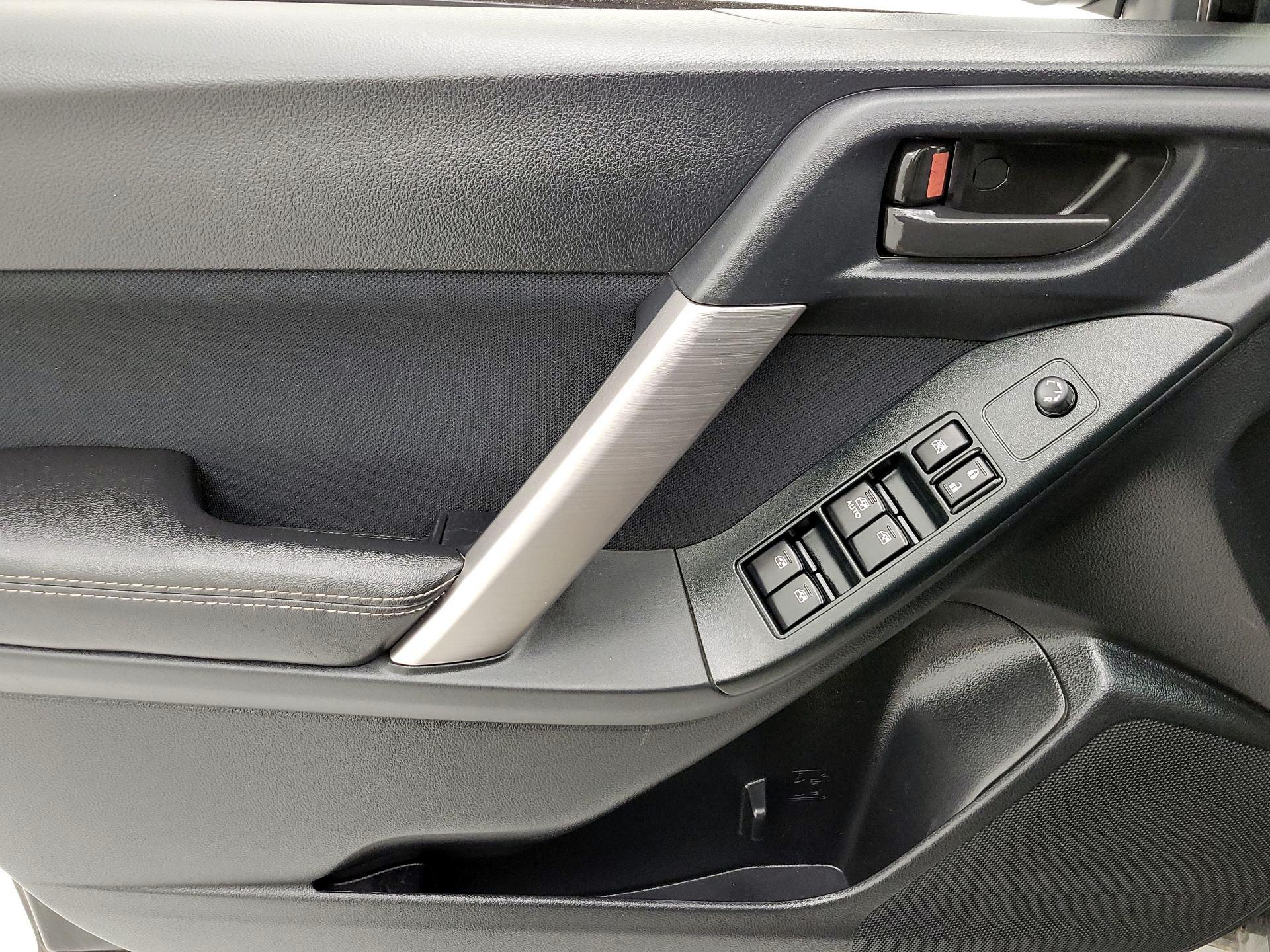 Thumbnail: 2016 Subaru Forester - 12