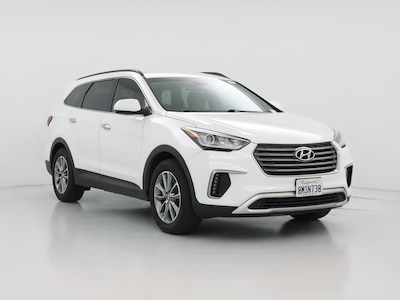 White 2018 Hyundai Santa Fe SE