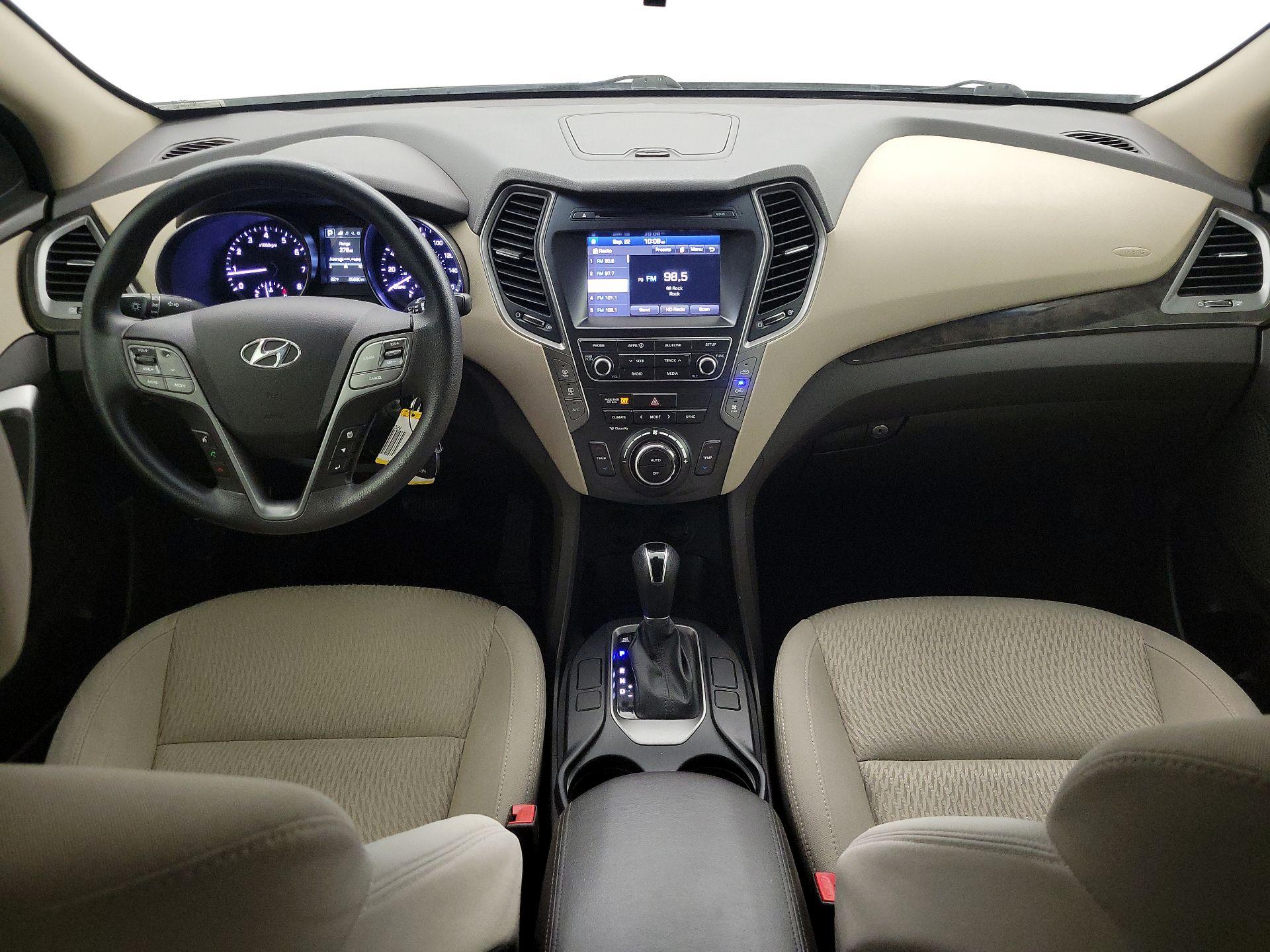 Thumbnail: 2018 Hyundai Santa Fe - 9