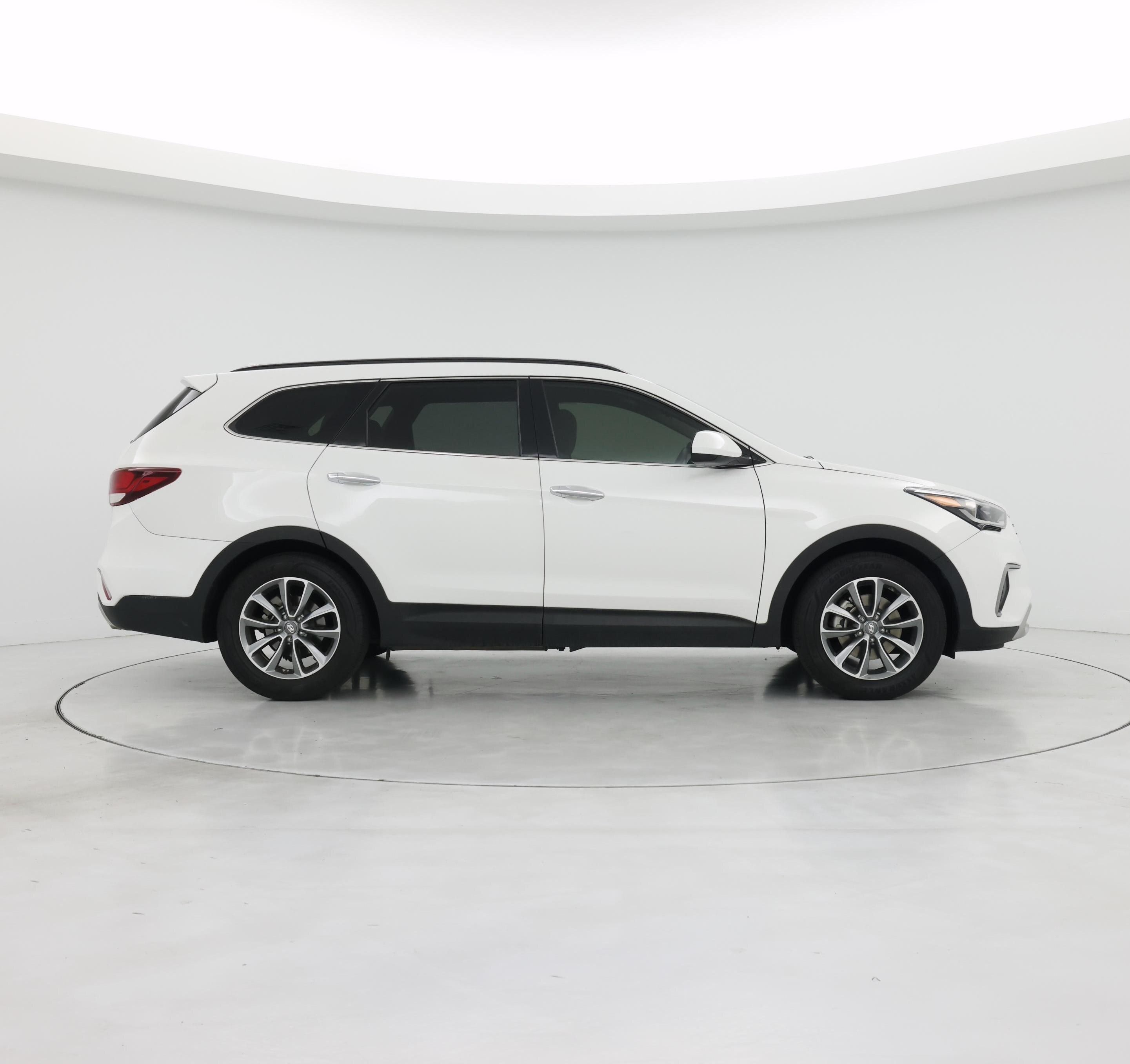 Thumbnail: 2018 Hyundai Santa Fe - 7
