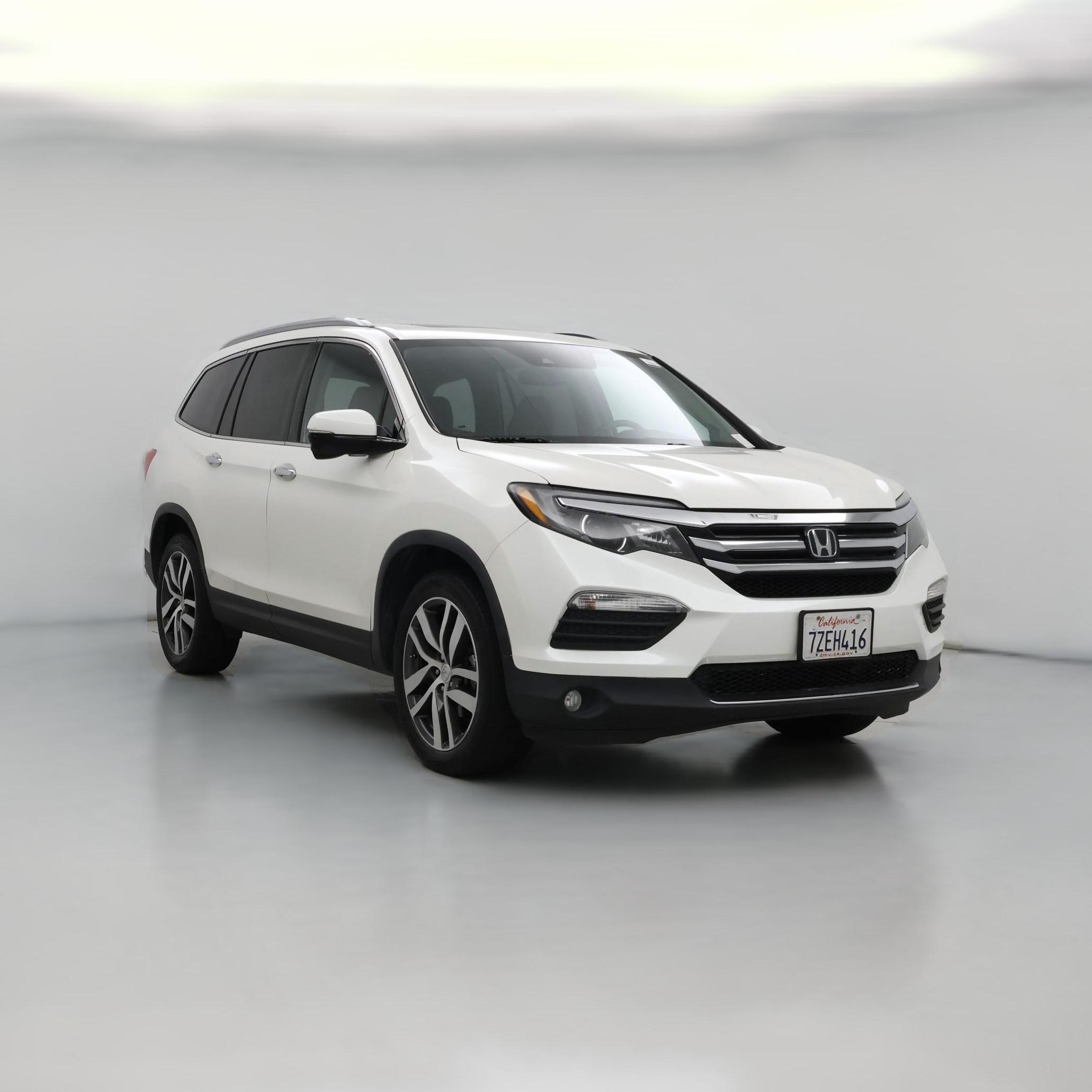 Thumbnail: 2017 Honda Pilot - 1
