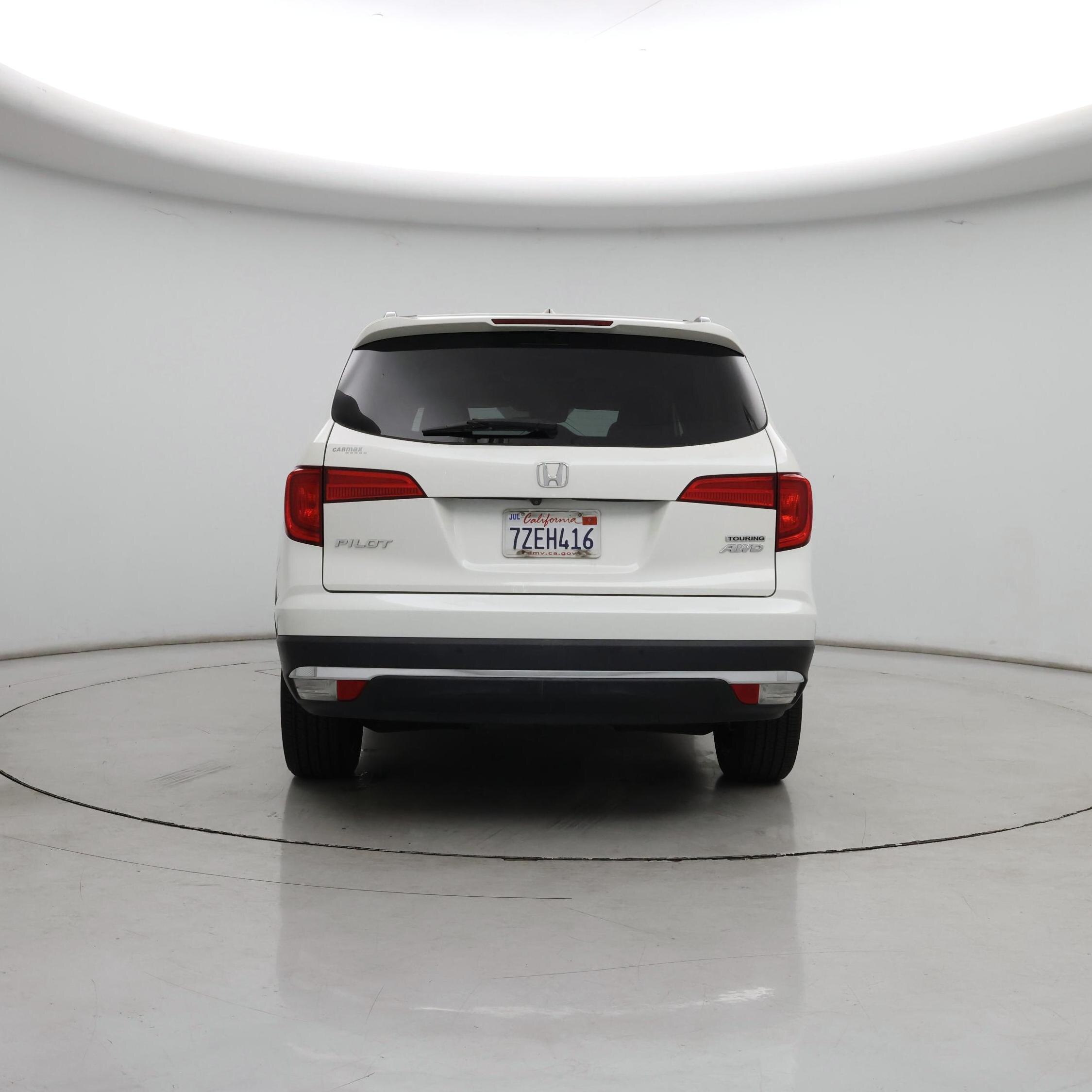 Thumbnail: 2017 Honda Pilot - 6