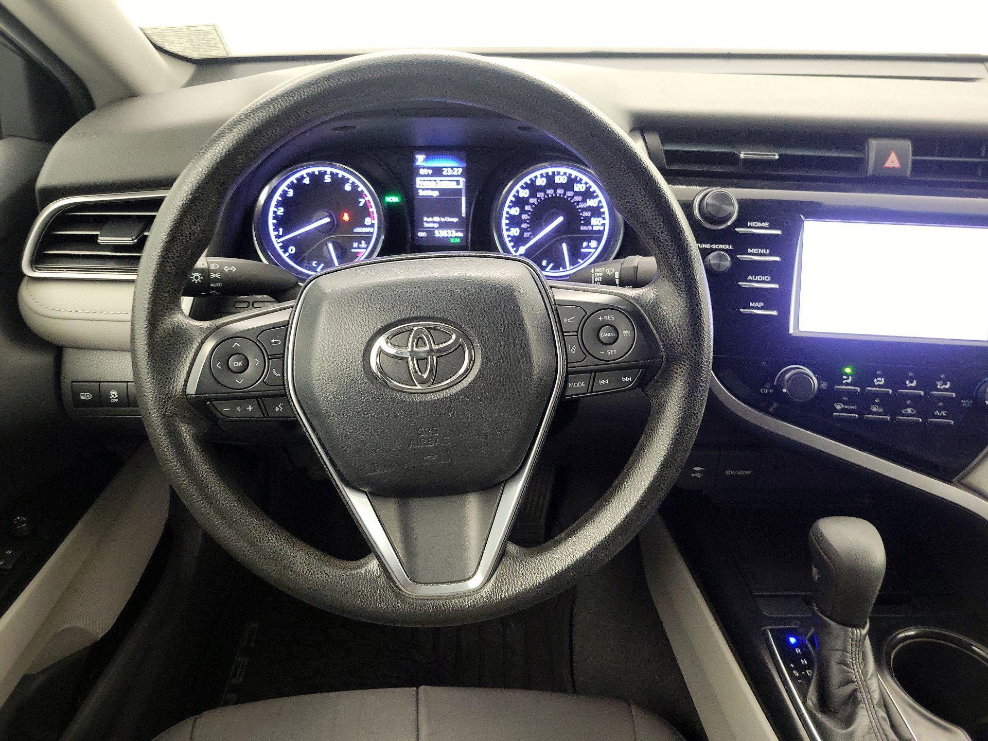 Thumbnail: 2019 Toyota Camry - 10