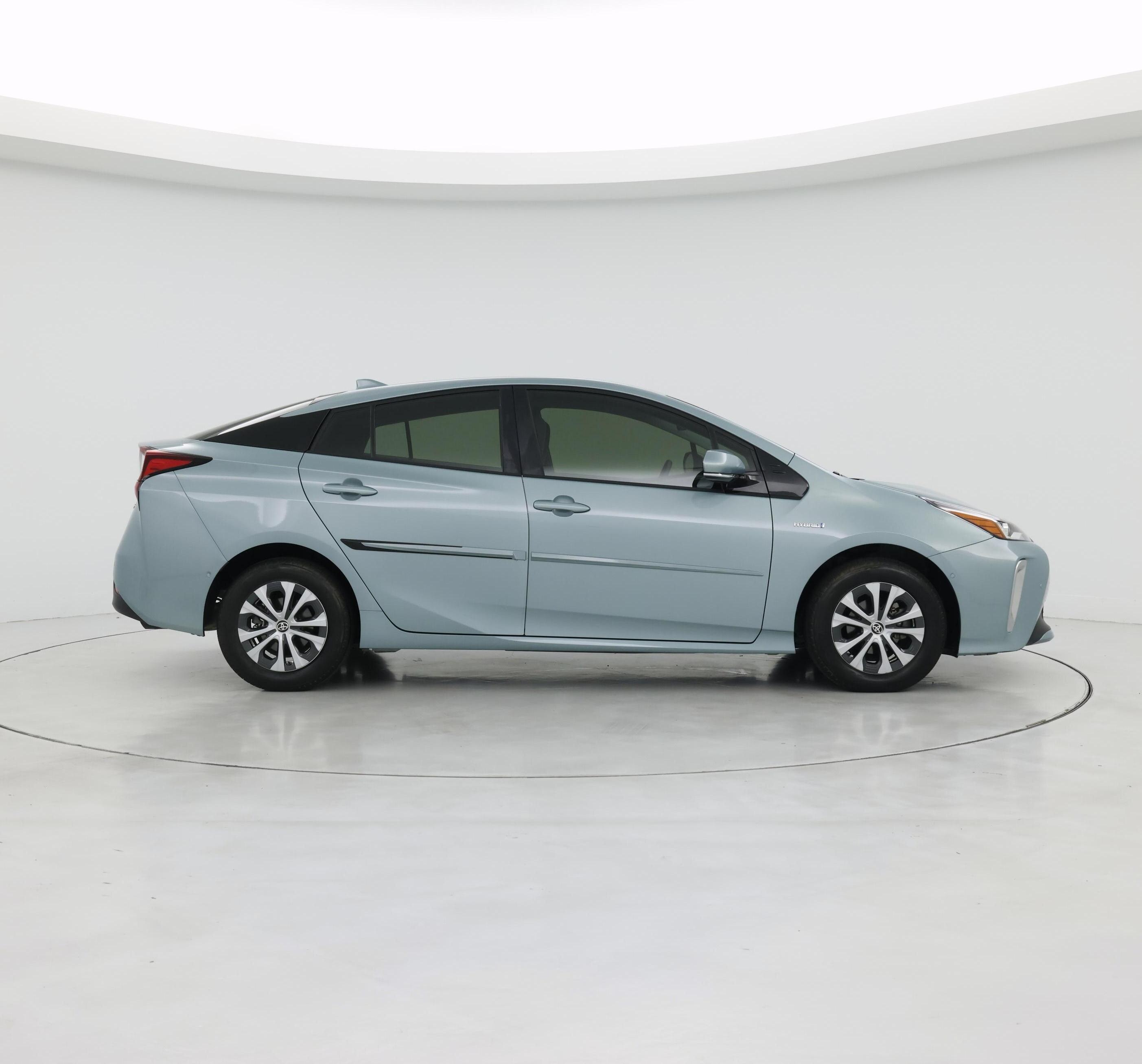 Thumbnail: 2019 Toyota Prius - 7