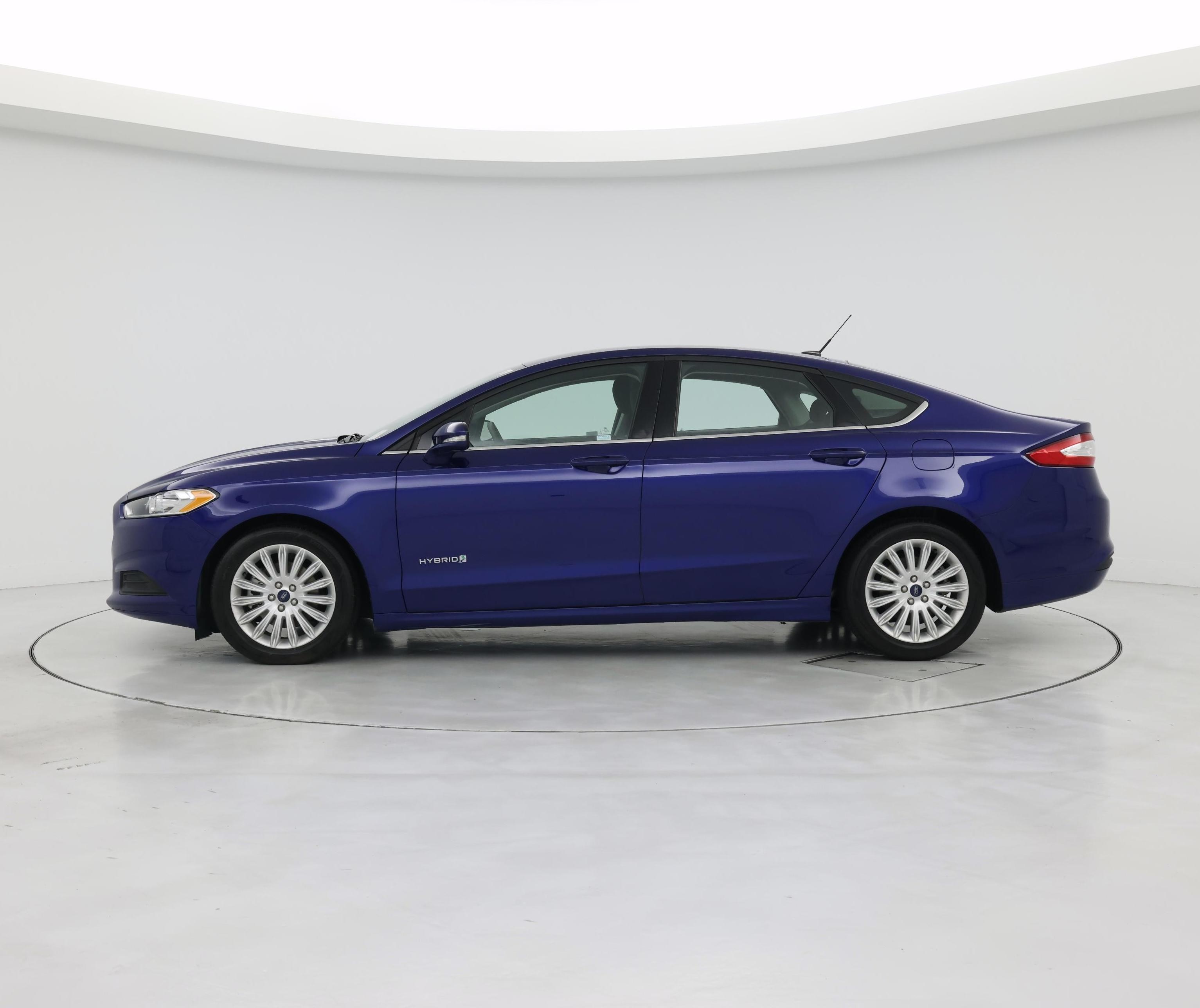 Thumbnail: 2016 Ford Fusion - 3