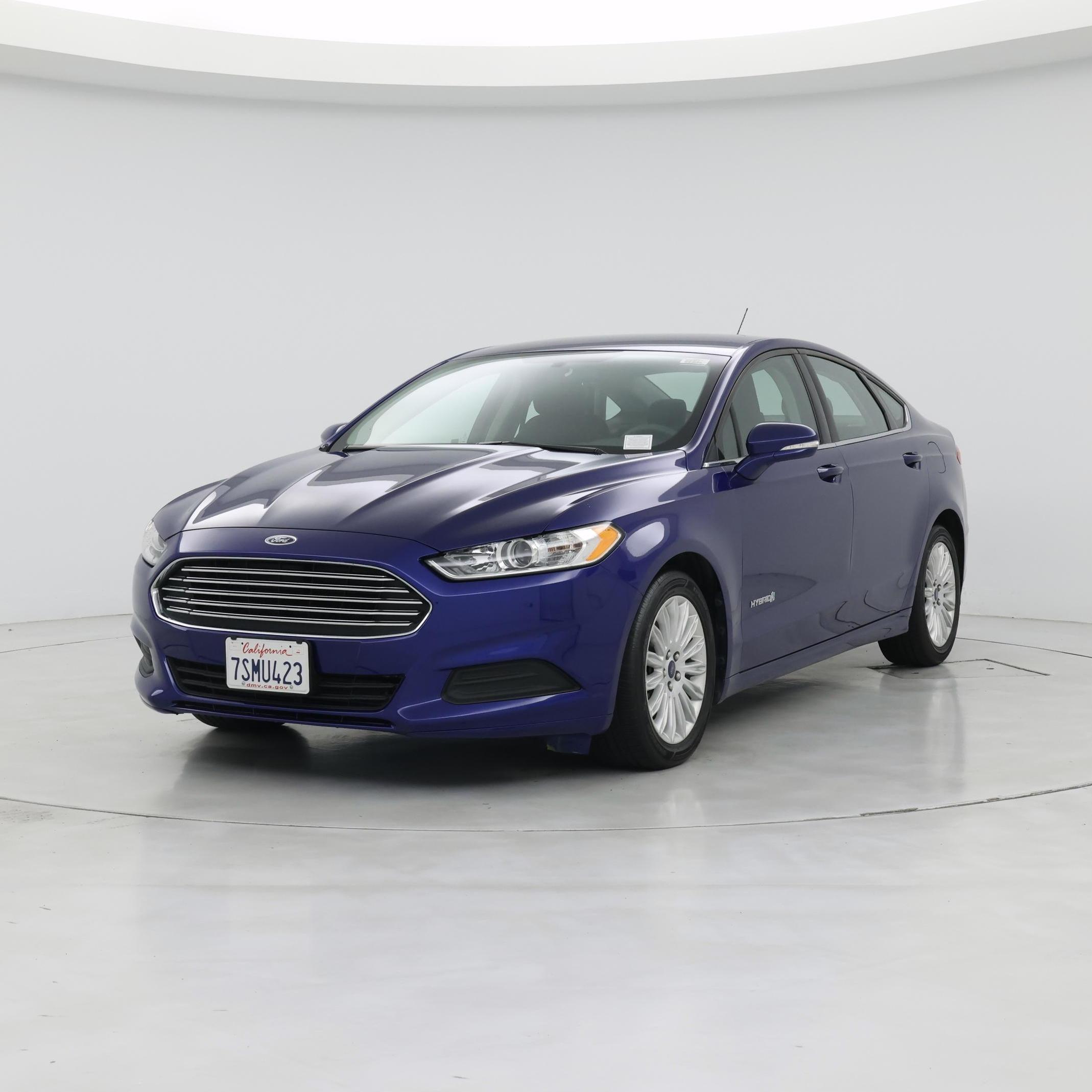 Thumbnail: 2016 Ford Fusion - 4